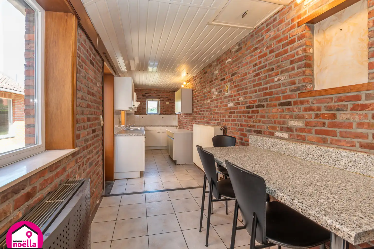 Te koop: te renoveren rijwoning op toplocatie foto 11