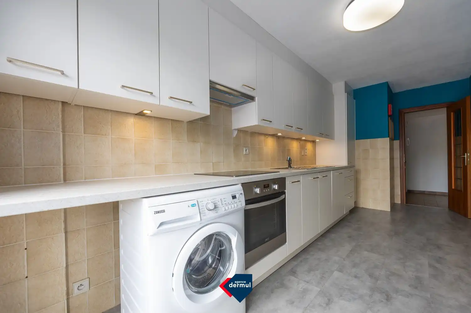 RUIM APPARTEMENT MET GARAGE foto 11