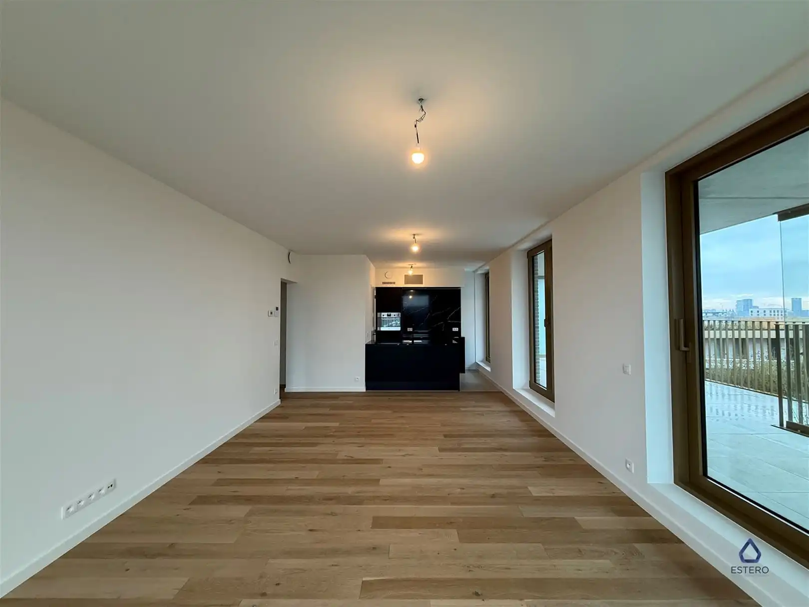 Luxe nieuwbouwappartement met dubbel terras op toplocatie foto 5