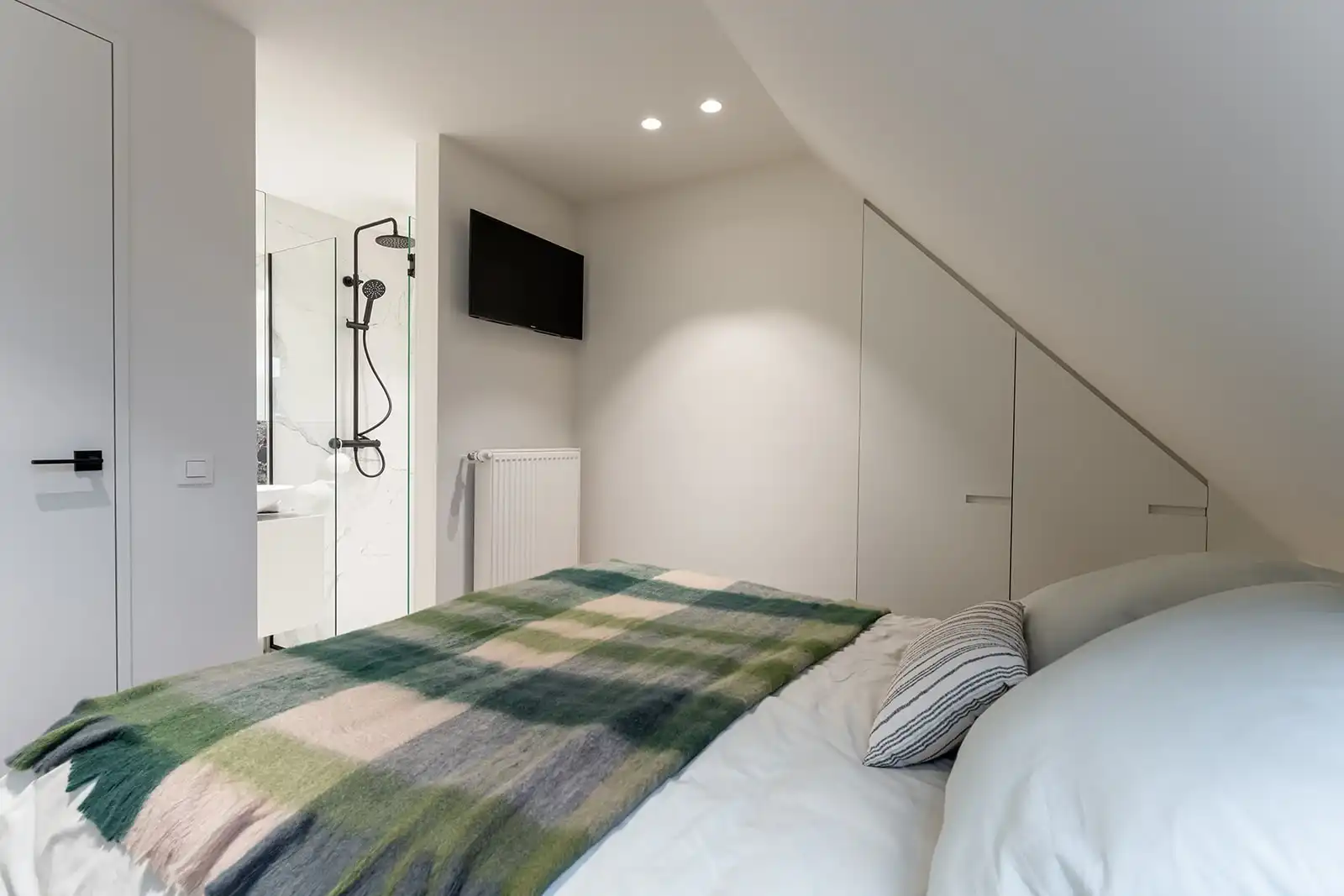 Appartement met 3 slaapkamers in centrum Knokke op 350 meter van zee. foto 11