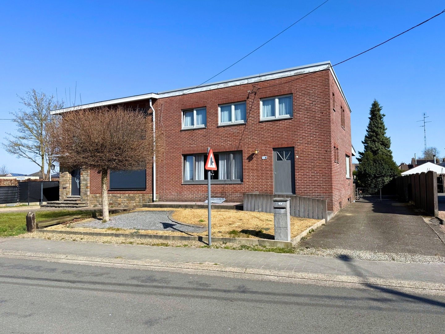()=>{if(producerUpdateValueVersion(node),producerAccessed(node),node.value===ERRORED)throw node.error;return node.value} Lemmenshoefstraat 7 - 3650 Dilsen-Stokkem