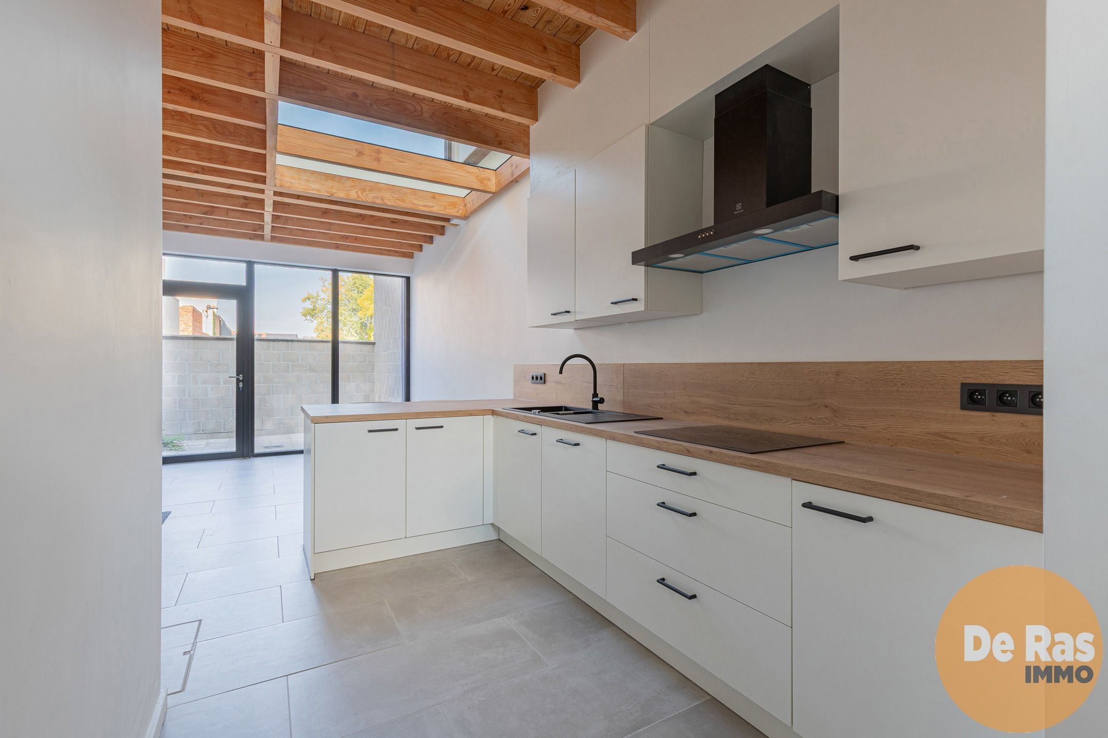 WETTEREN - Gezellige nieuwbouwwoning op uitstekende locatie foto 4