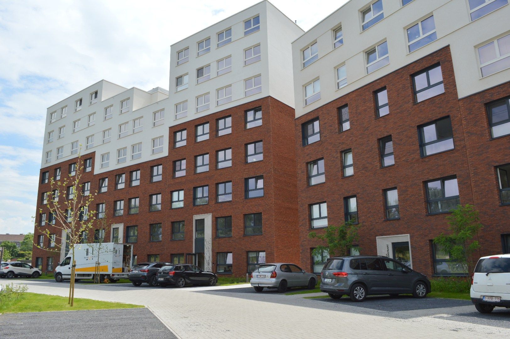 Autostandplaats in Harelbeke foto 3