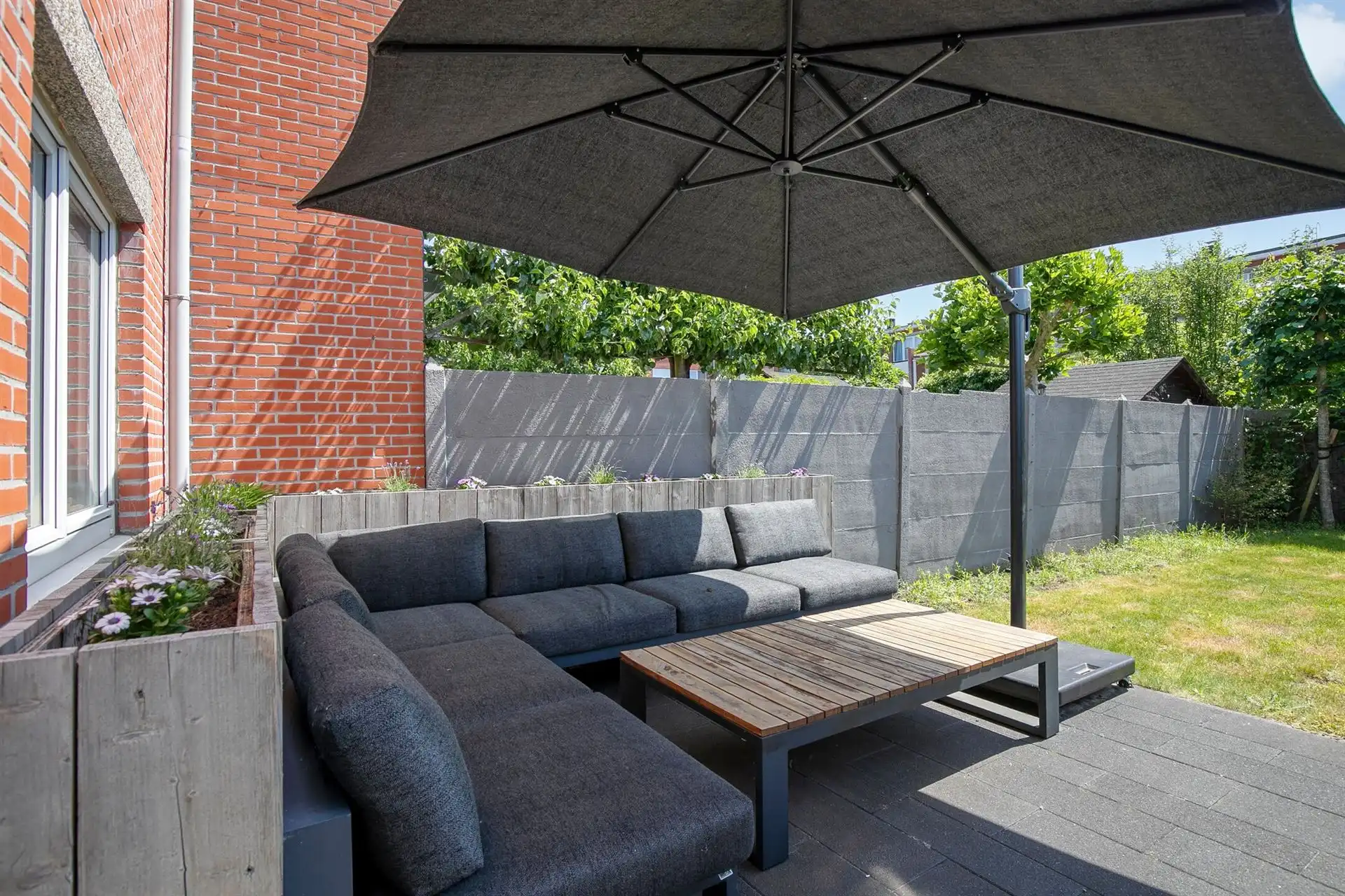Ruime bel-etagewoning met 3 slpk's, garage en prachtige tuin! foto 21