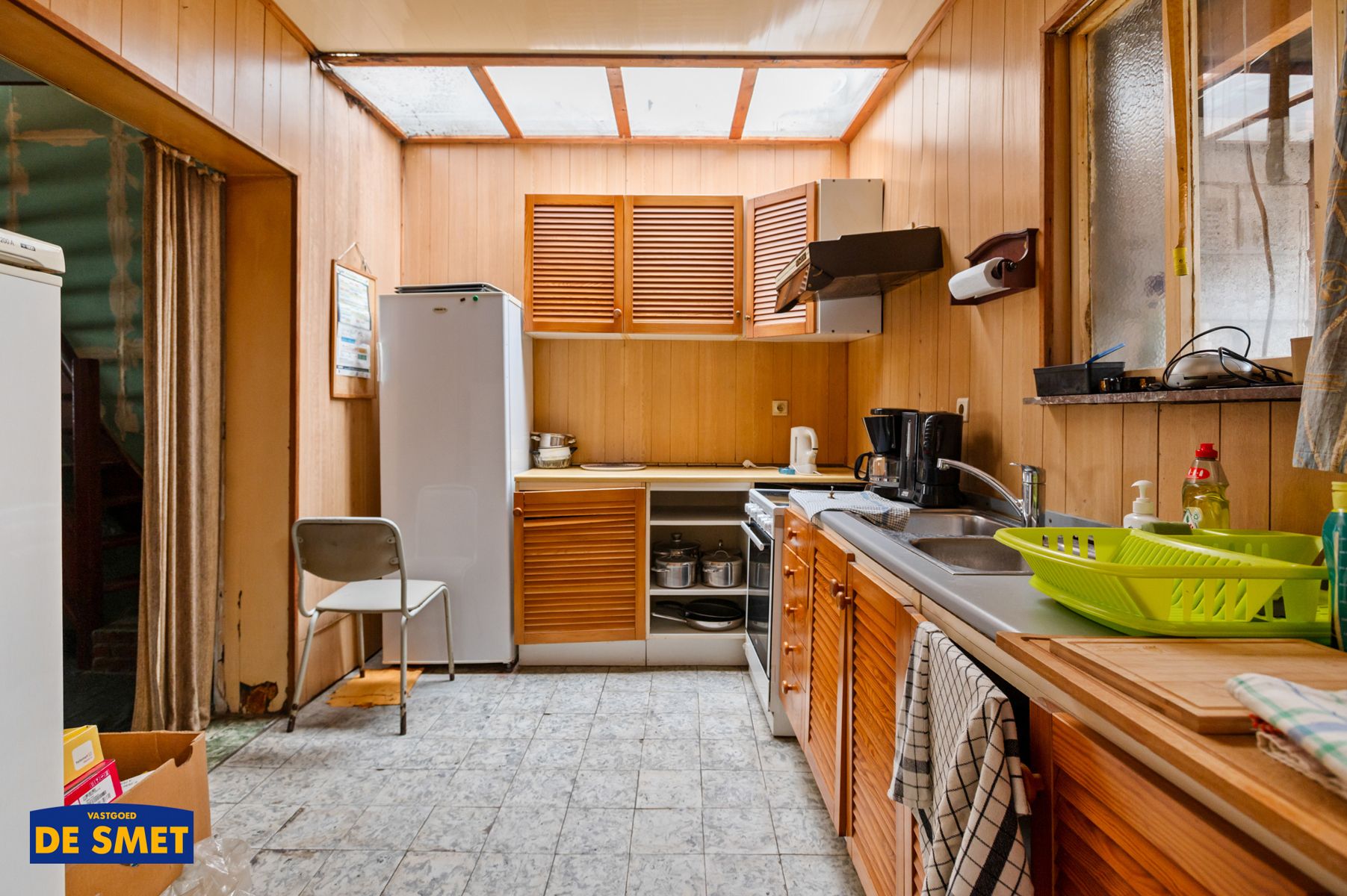 Volledig te vernieuwen/af te breken rijwoning zonder tuin foto 6