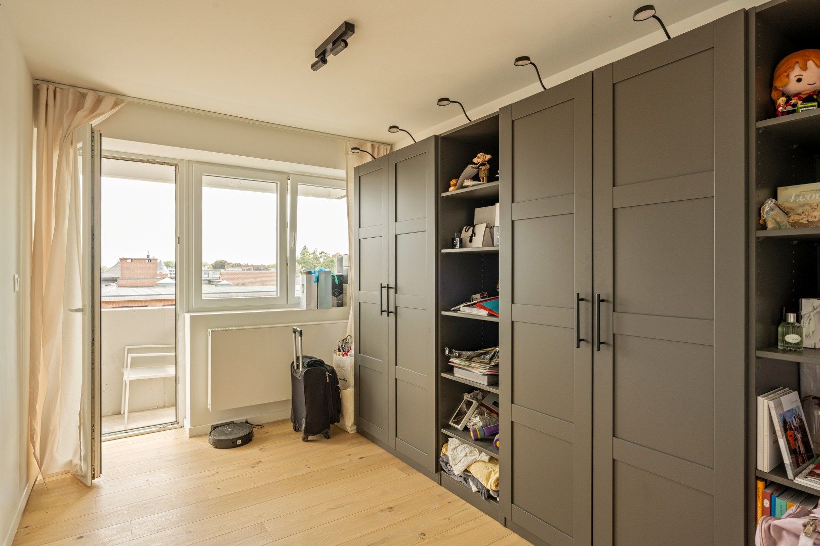 instapklaar luxe 3-slaapkamerappartement met groen uitzicht en autostaanplaats foto 21