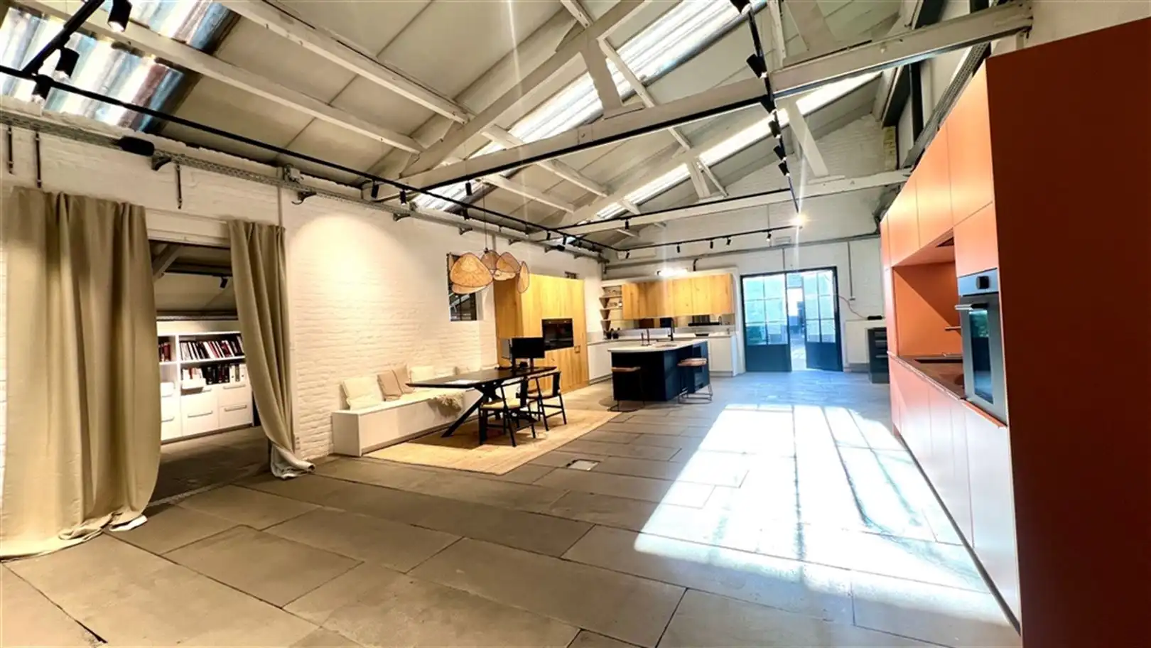 Loftkantoor/Atelier/Showroom in Drongen foto 3