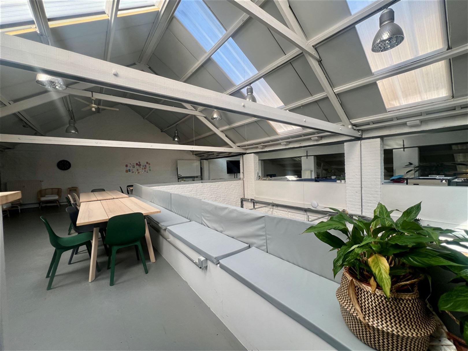 Loftkantoor/Atelier/Showroom in Drongen foto 3