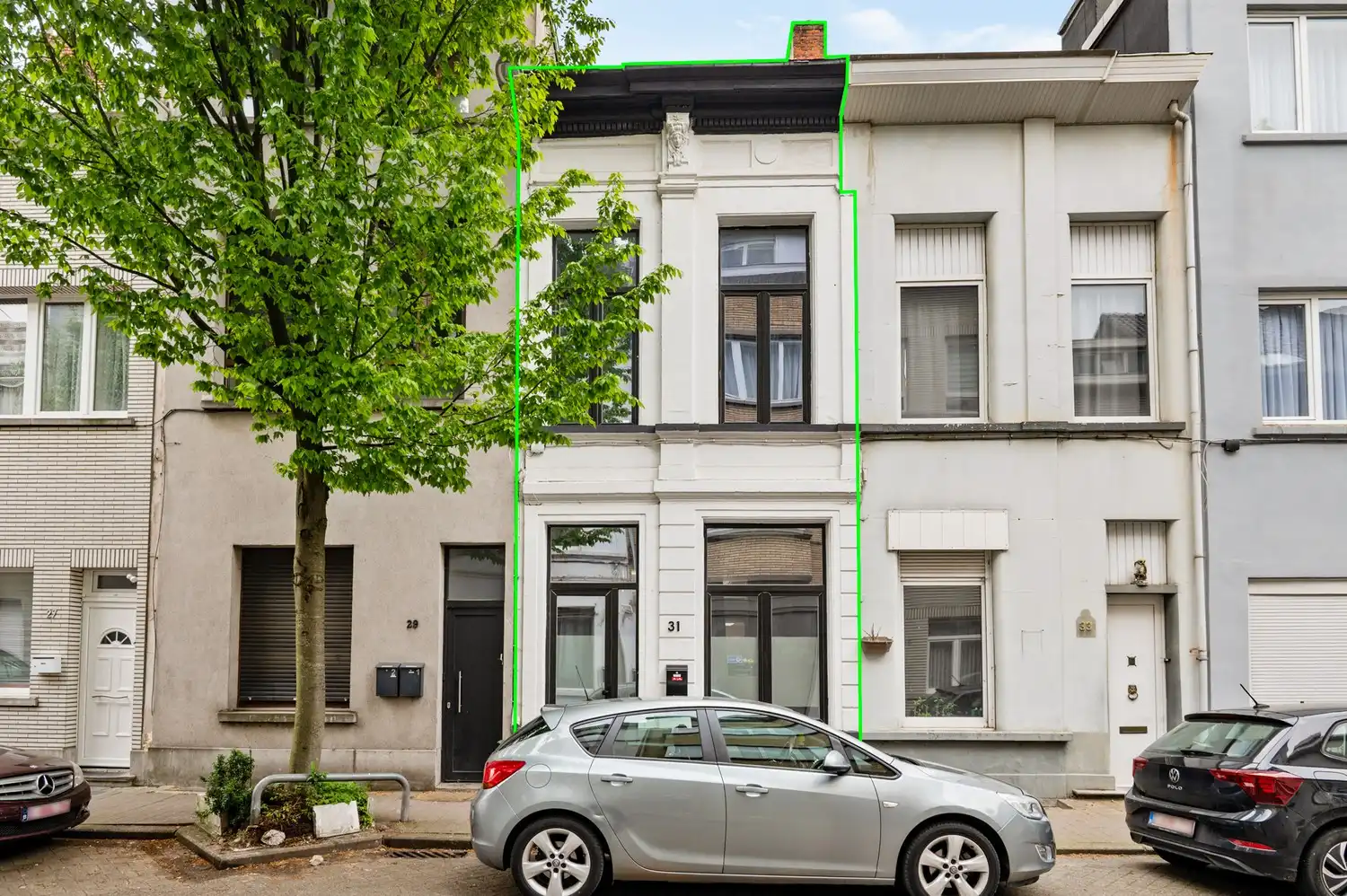 Gezellige, instapklare woning met 3 slaapkamers en terras. foto {{pictureIndex}}