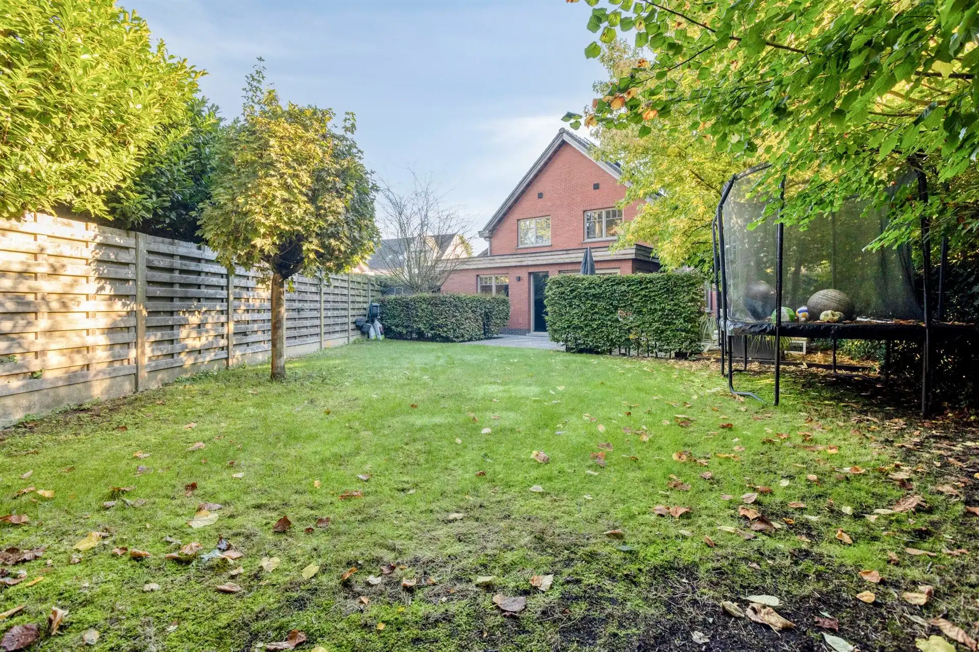 Prachtig gerenoveerde woning op een centrale ligging! foto 27
