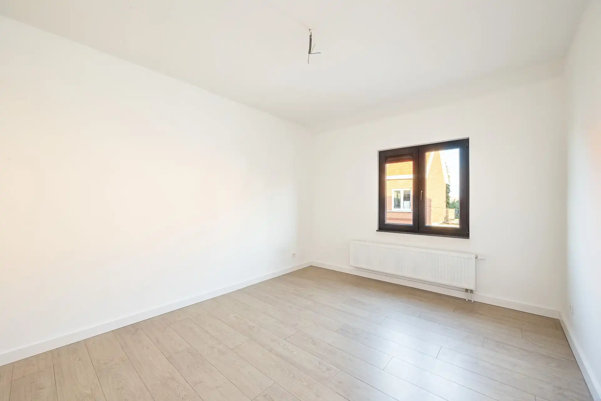 Gerenoveerde woning met ruime tuin. foto 15