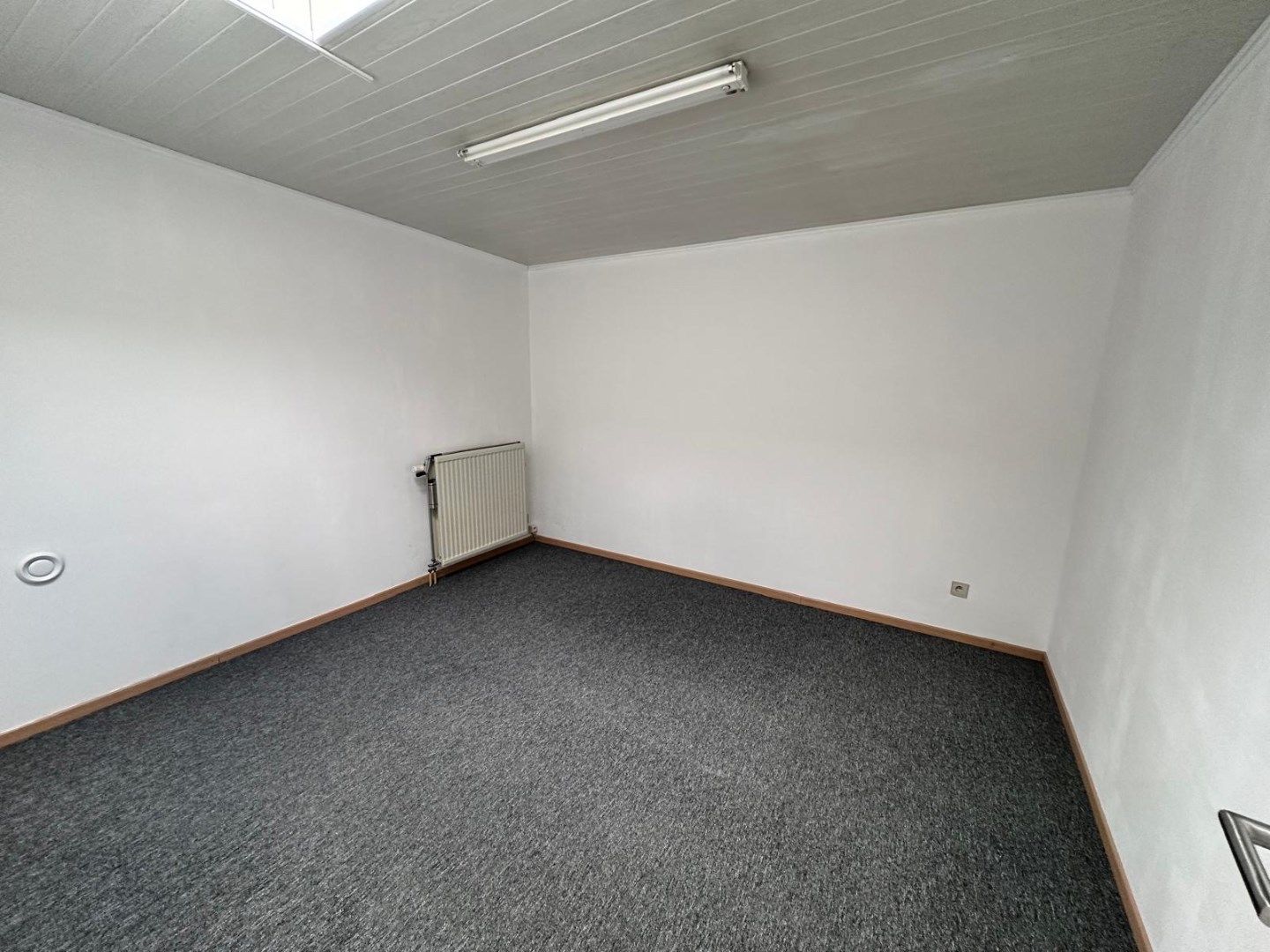 Goed onderhouden appartement met 2 slaapkamer te Tongeren foto 9