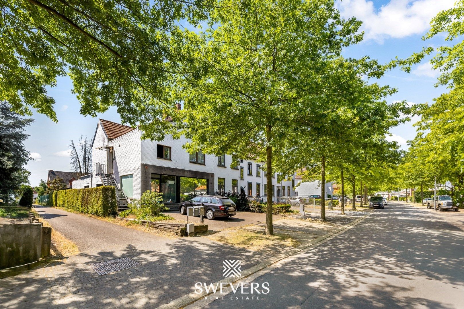 Te renoveren HOB met veel potentieel in centrum Genk foto 2