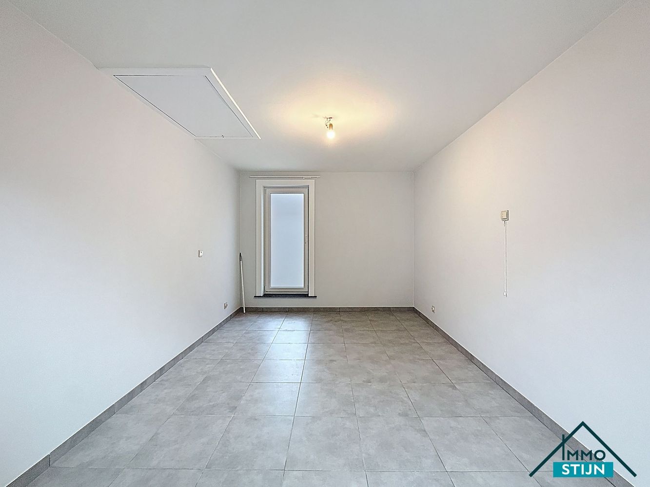 Ruim appartement met garage foto 6