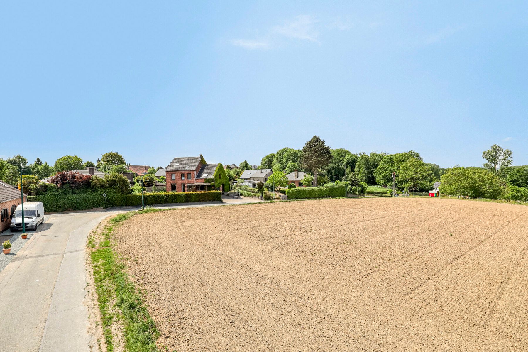 Charmante, deels te renoveren woning in landelijke omgeving foto 14
