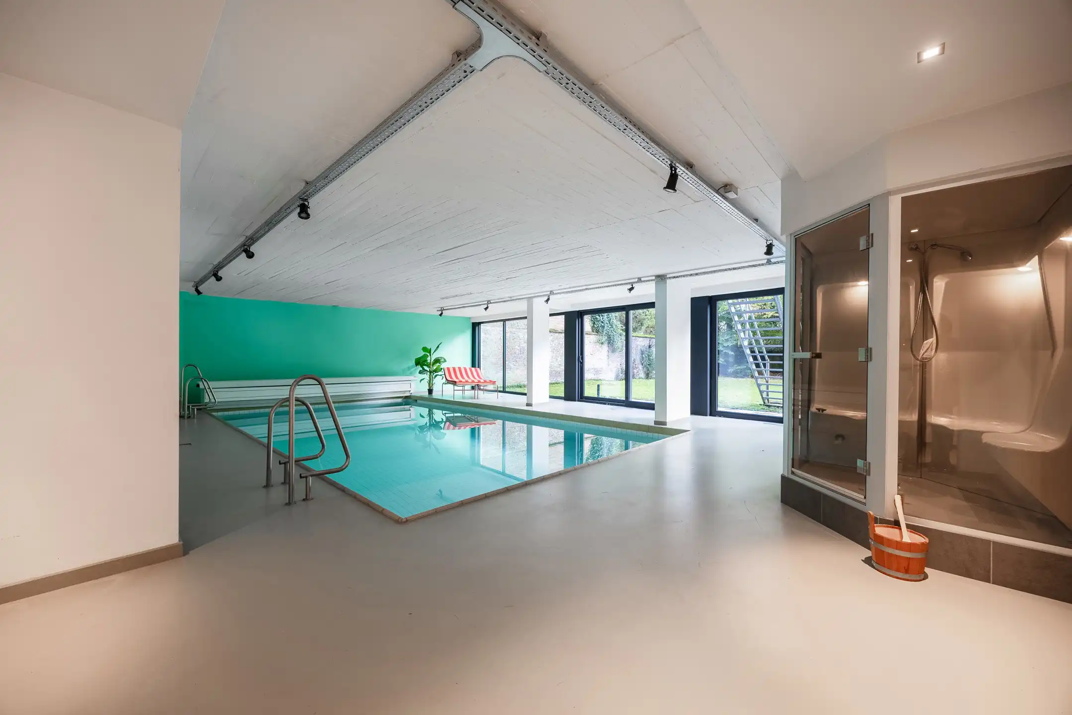 Duplex met zwembad en tuin op uitstekende locatie in Berchem foto 30