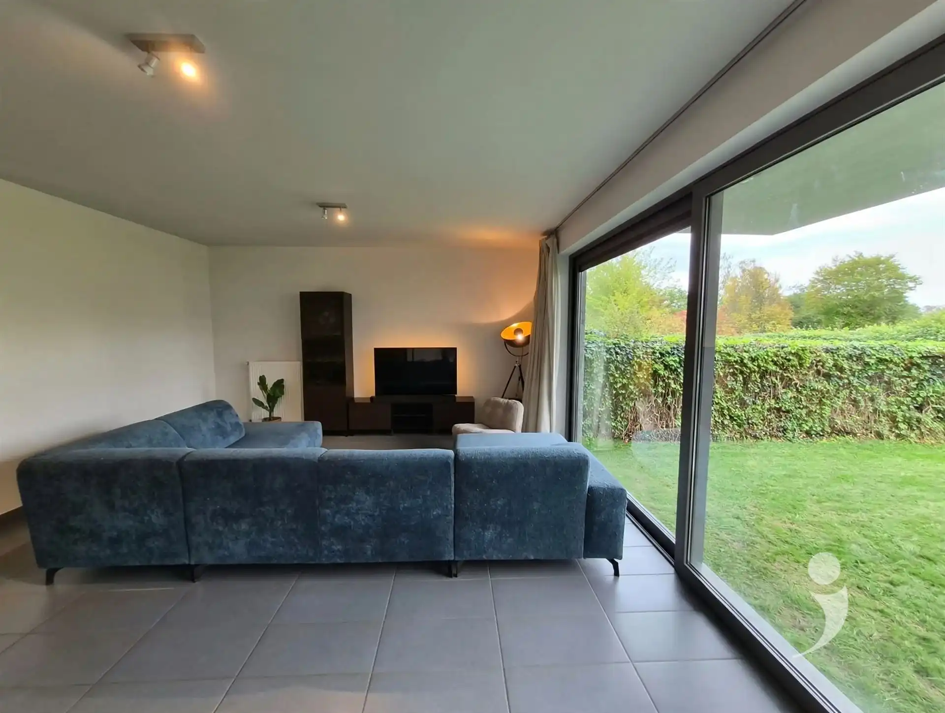 appartement met tuin foto 9