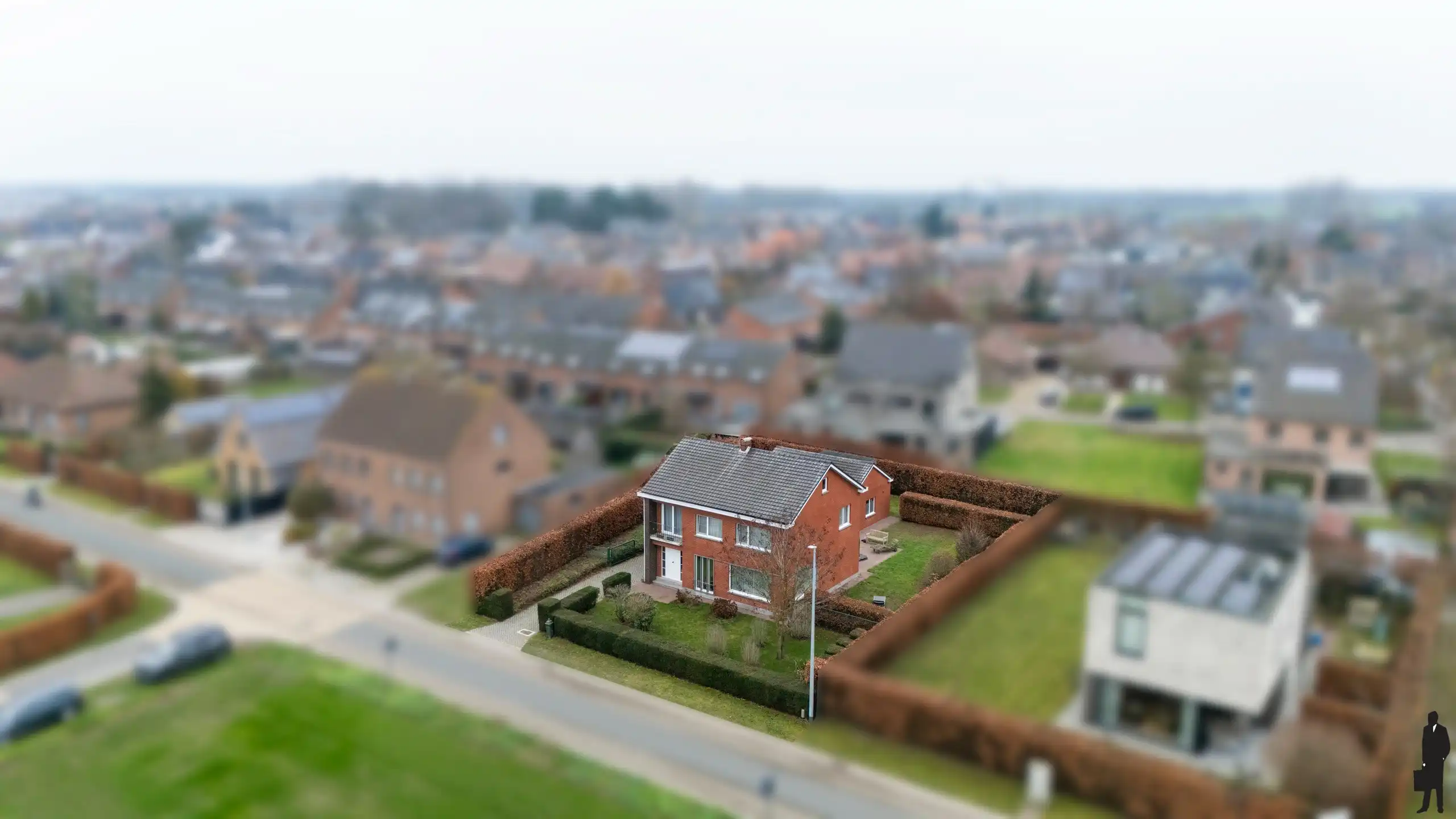 Vrijstaande woning met 4 slpk. gelegen op gunstige locatie te Minderhout foto 22