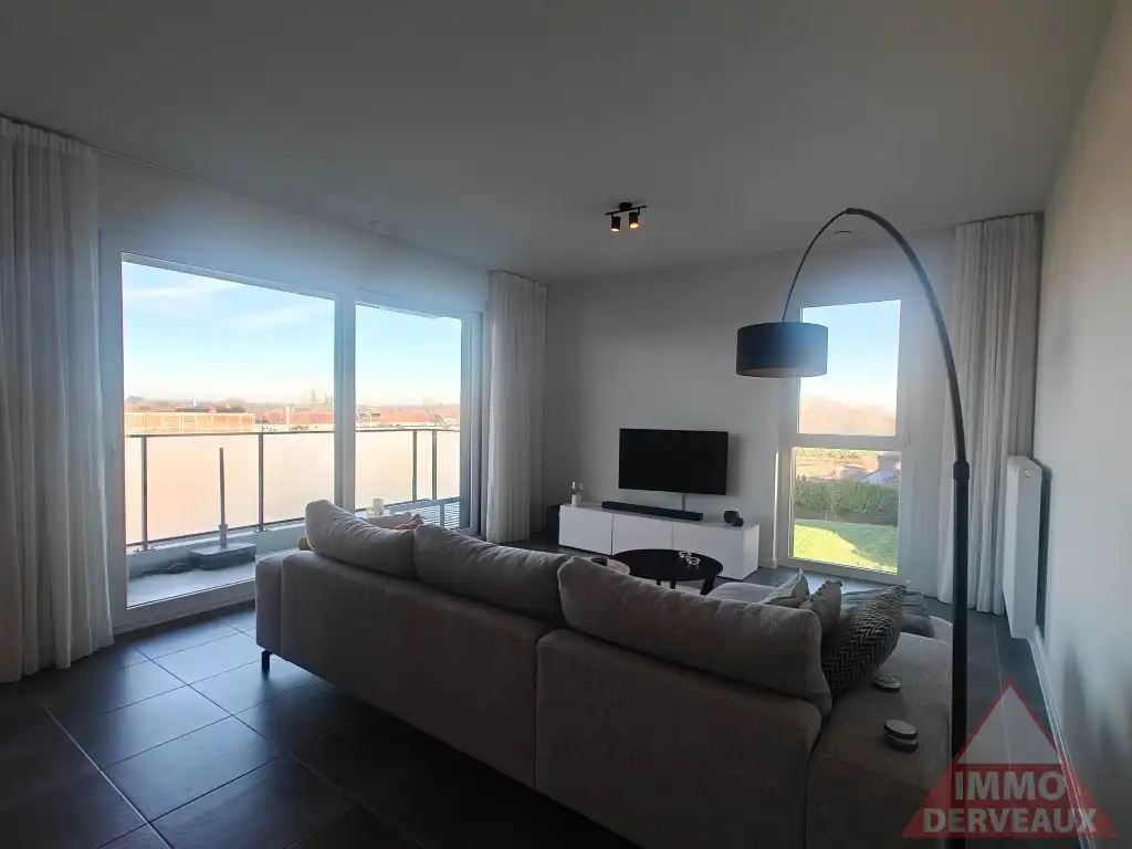 Roeselare - Instapklaar nieuwbouwappartement met garage foto 3