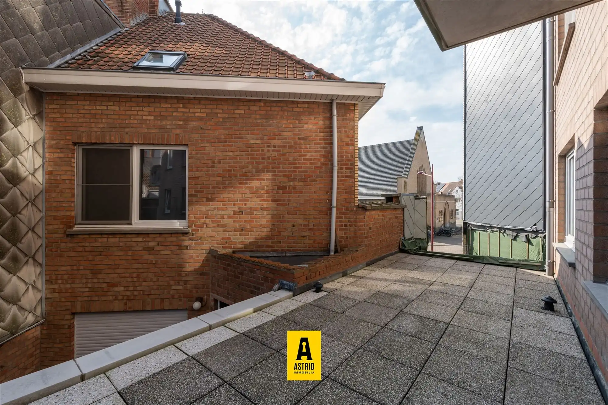 Leuk appartement met ruim terras! foto 13