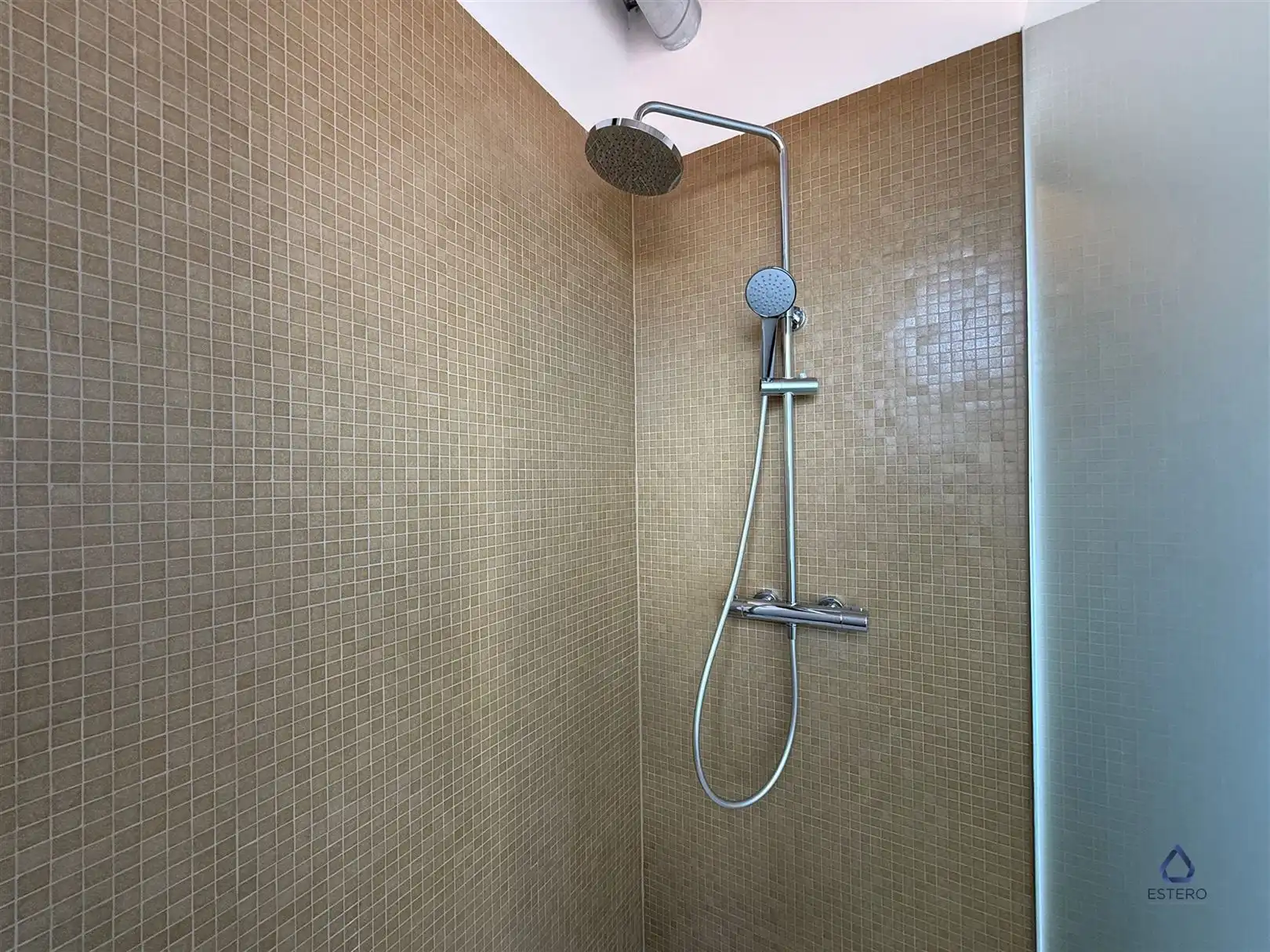 Nieuwbouwappartement met uitzonderlijk zicht over Brussel foto 17