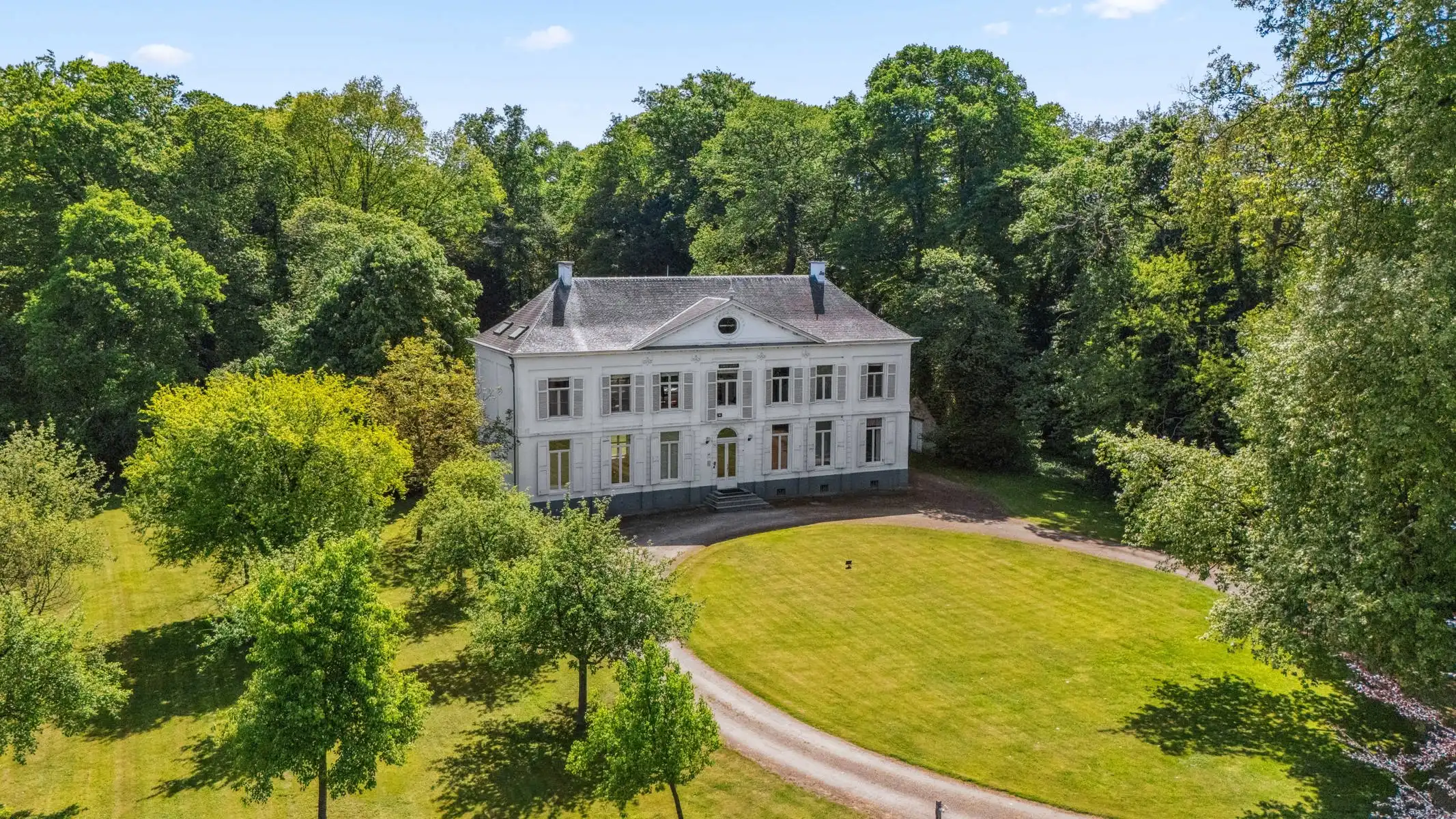 Prachtig kasteel in parktuin te SINT-KATELIJNE-WAVER foto 24