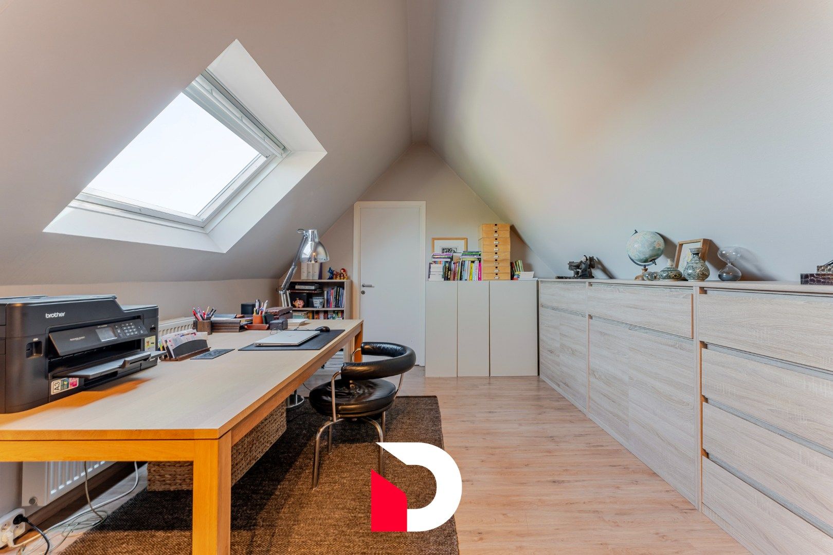 Charmante halfopen en instapklare woning in centrum Moerkerke foto 19