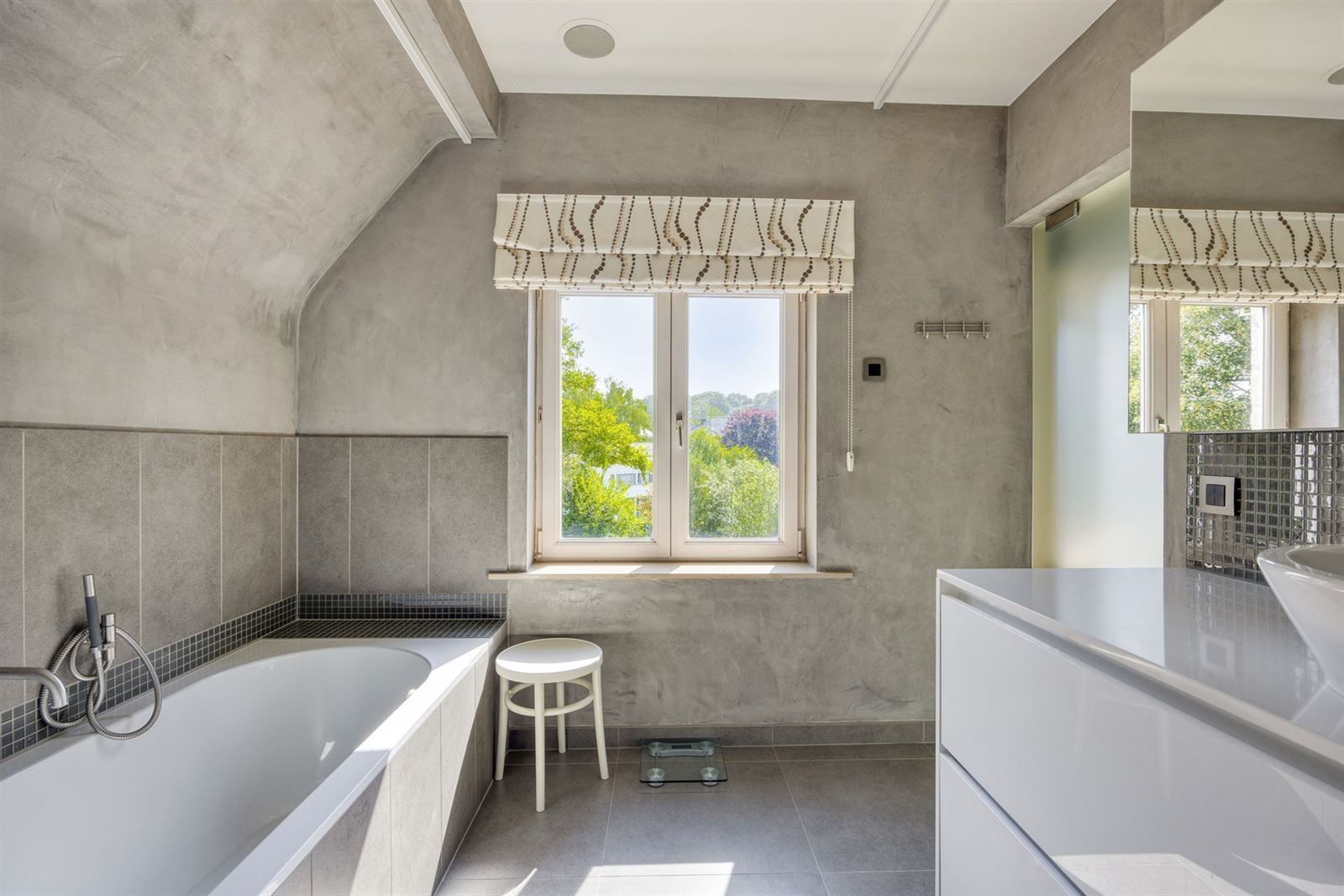 Exclusieve villa (5 slpks) met praktijk mogelijkheden in Sint-Genesius-Rode foto 22
