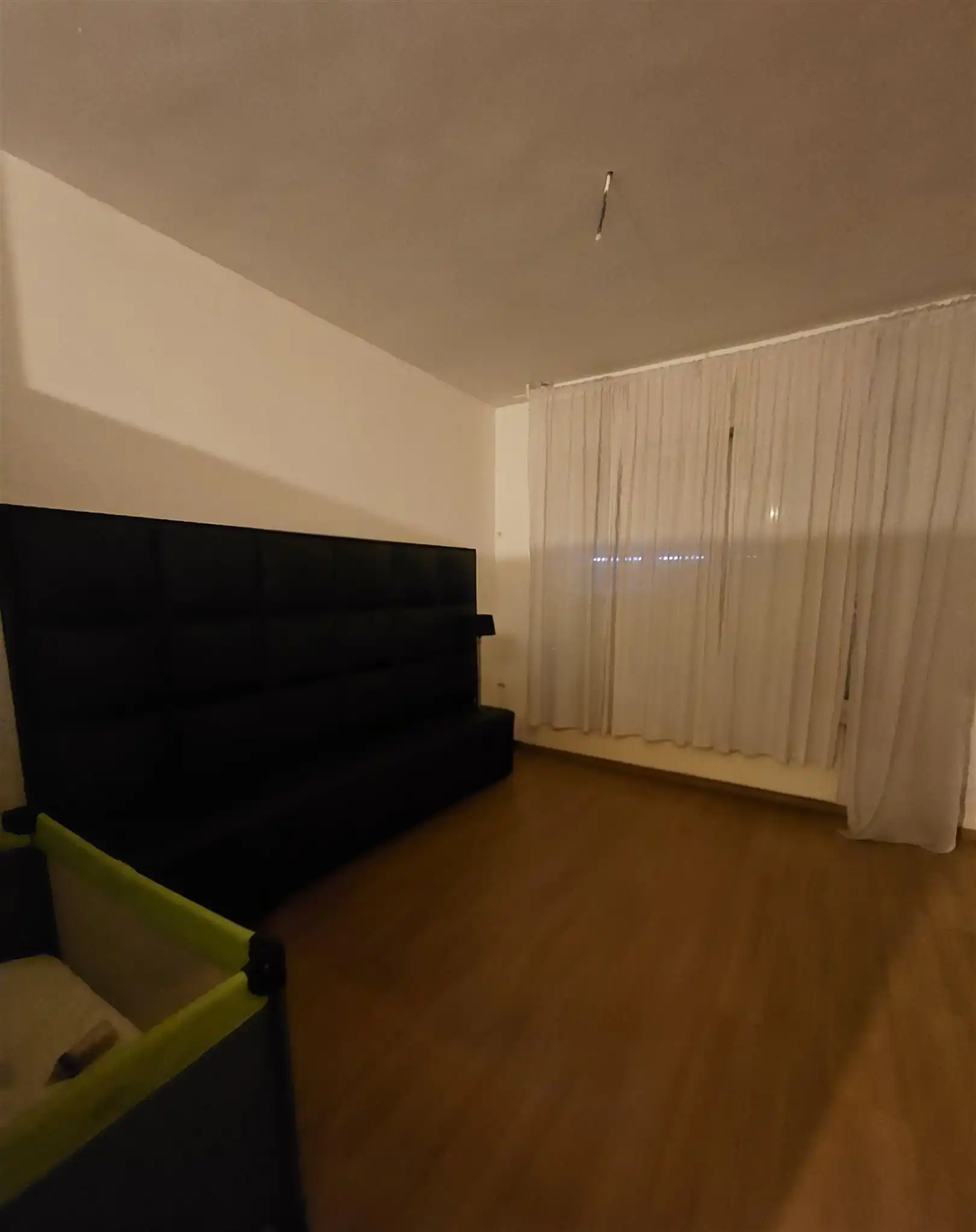 Woning ingedeeld in 3 appartementen foto 8