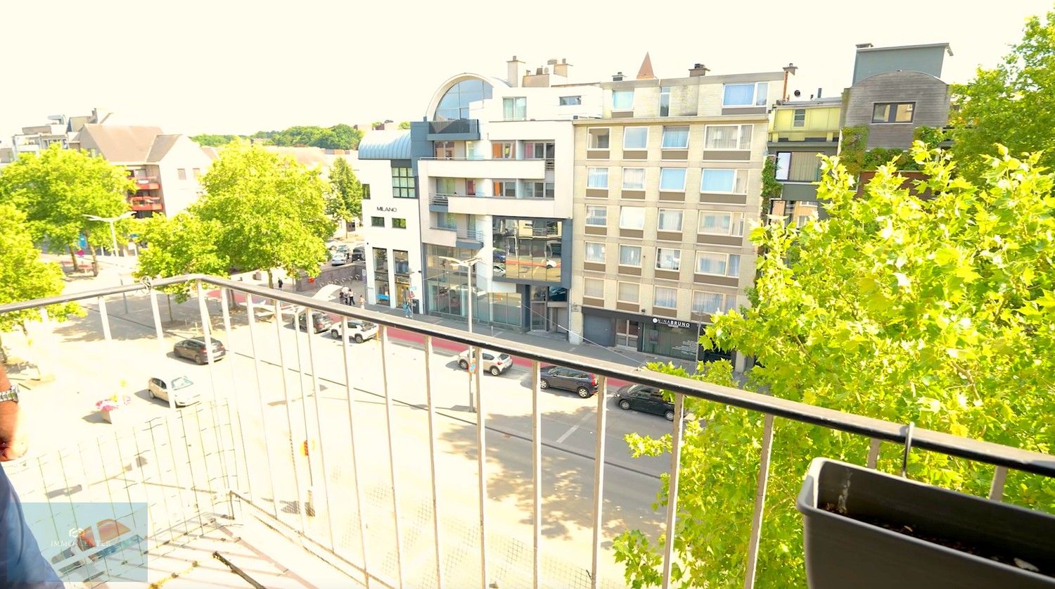 🏡 Instapklaar appartement met 2 slaapkamers in hartje Genk – Winterslagstraat 48 bus 4 foto 22