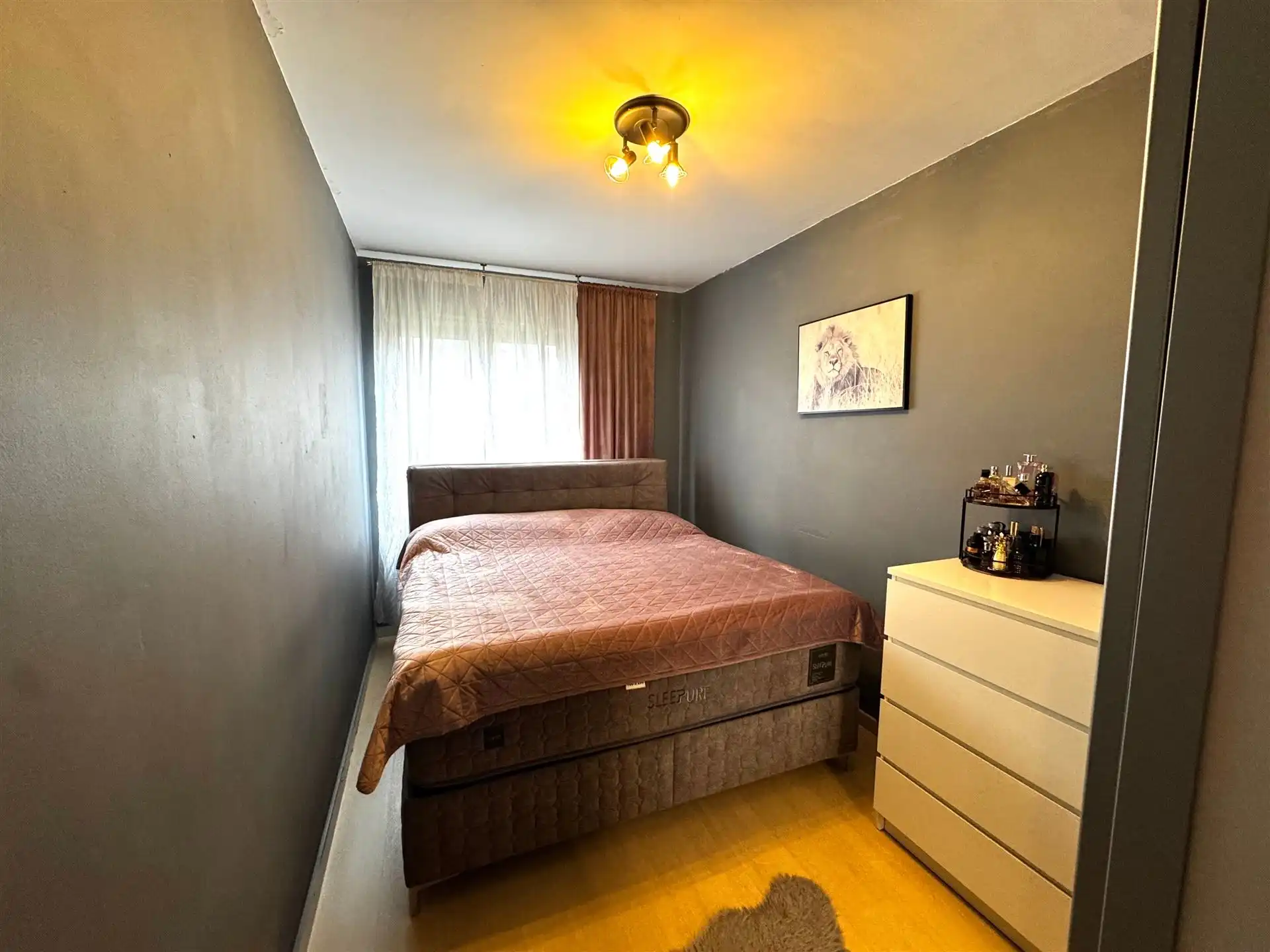Instapklaar appartement te koop in het hart van Maasmechelen! foto 10