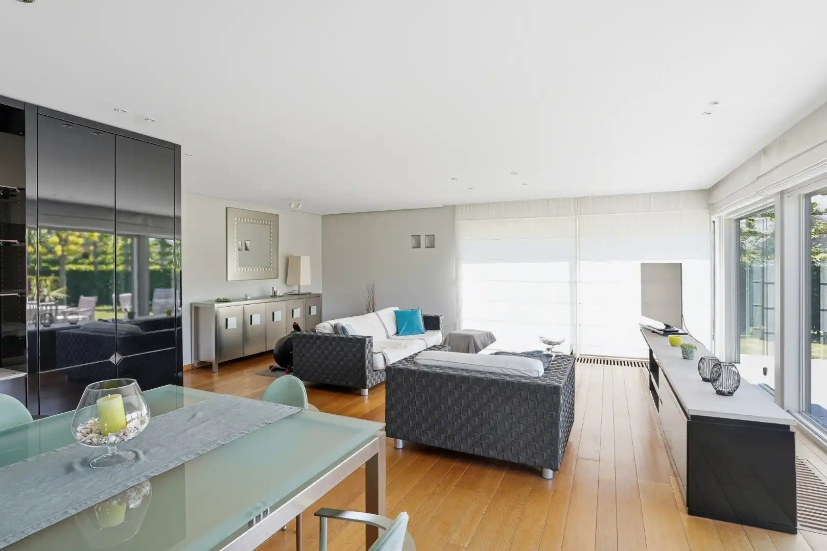 Alleenstaande woning met zonnige tuin op 980 m² foto 7