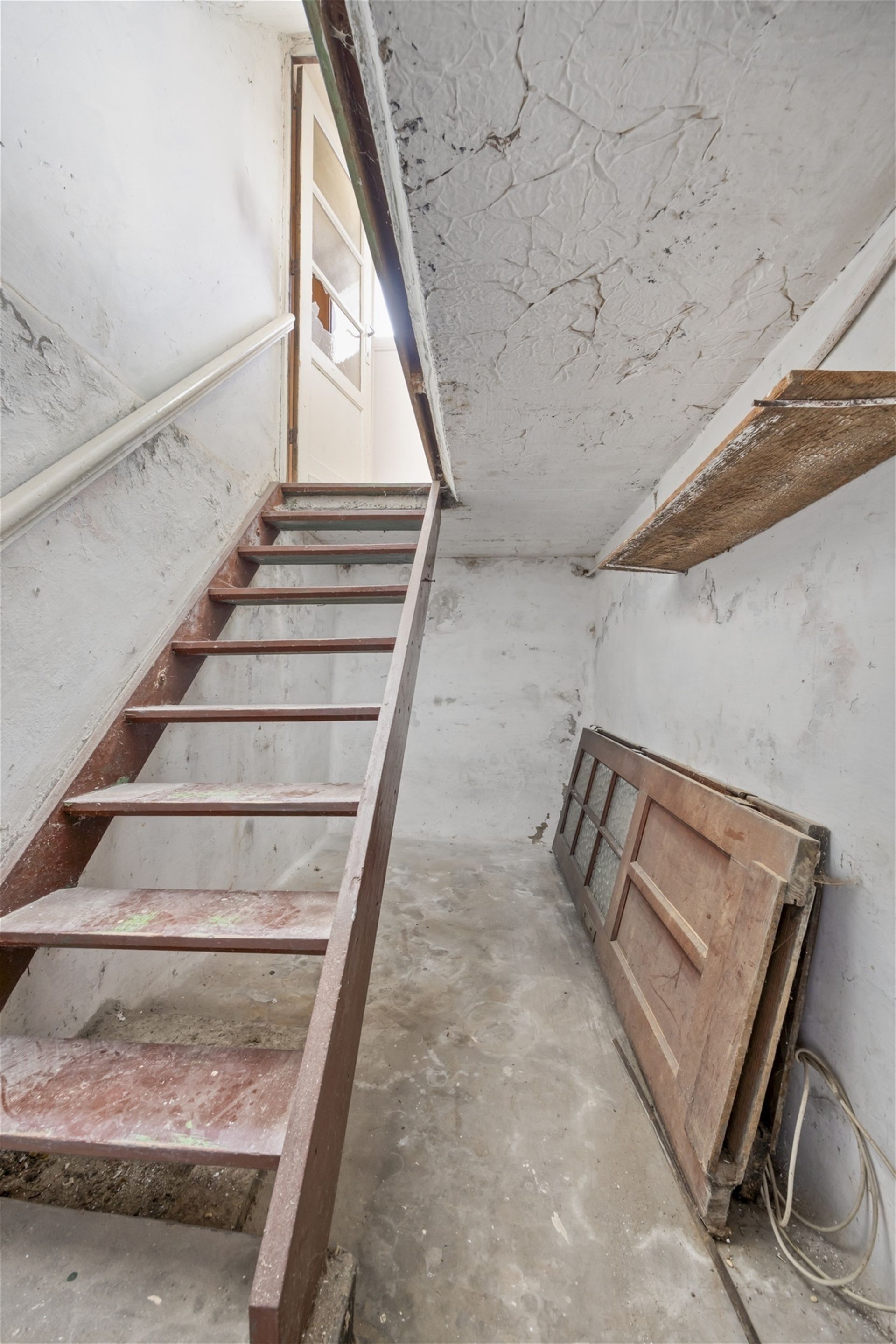 Te renoveren woning in centrum Mollem foto 22