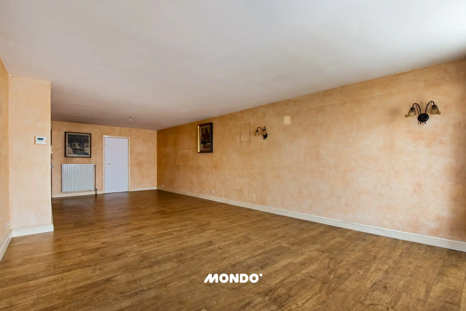 Ruim appartement met drie slaapkamers foto 5