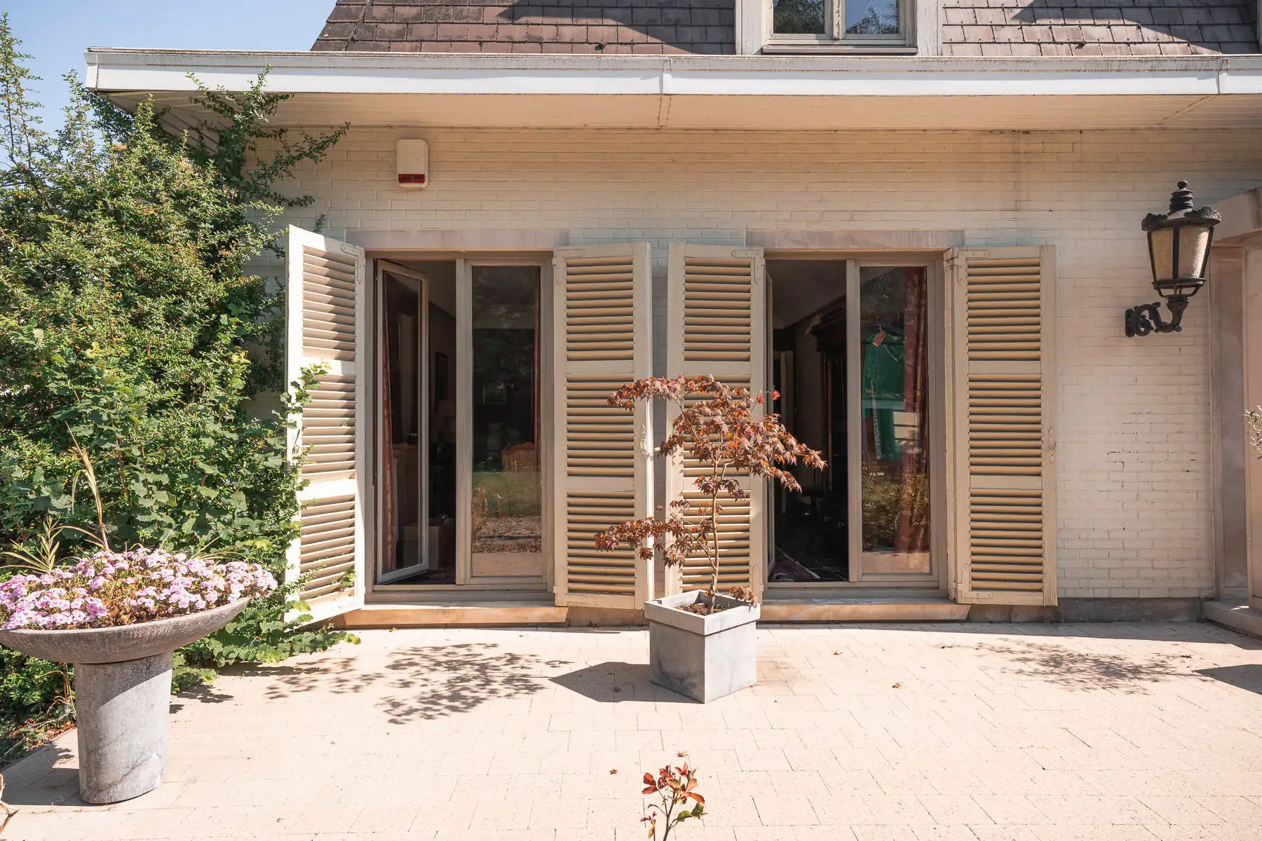 Royale villa op groot perceel met vergunde schuur foto 23