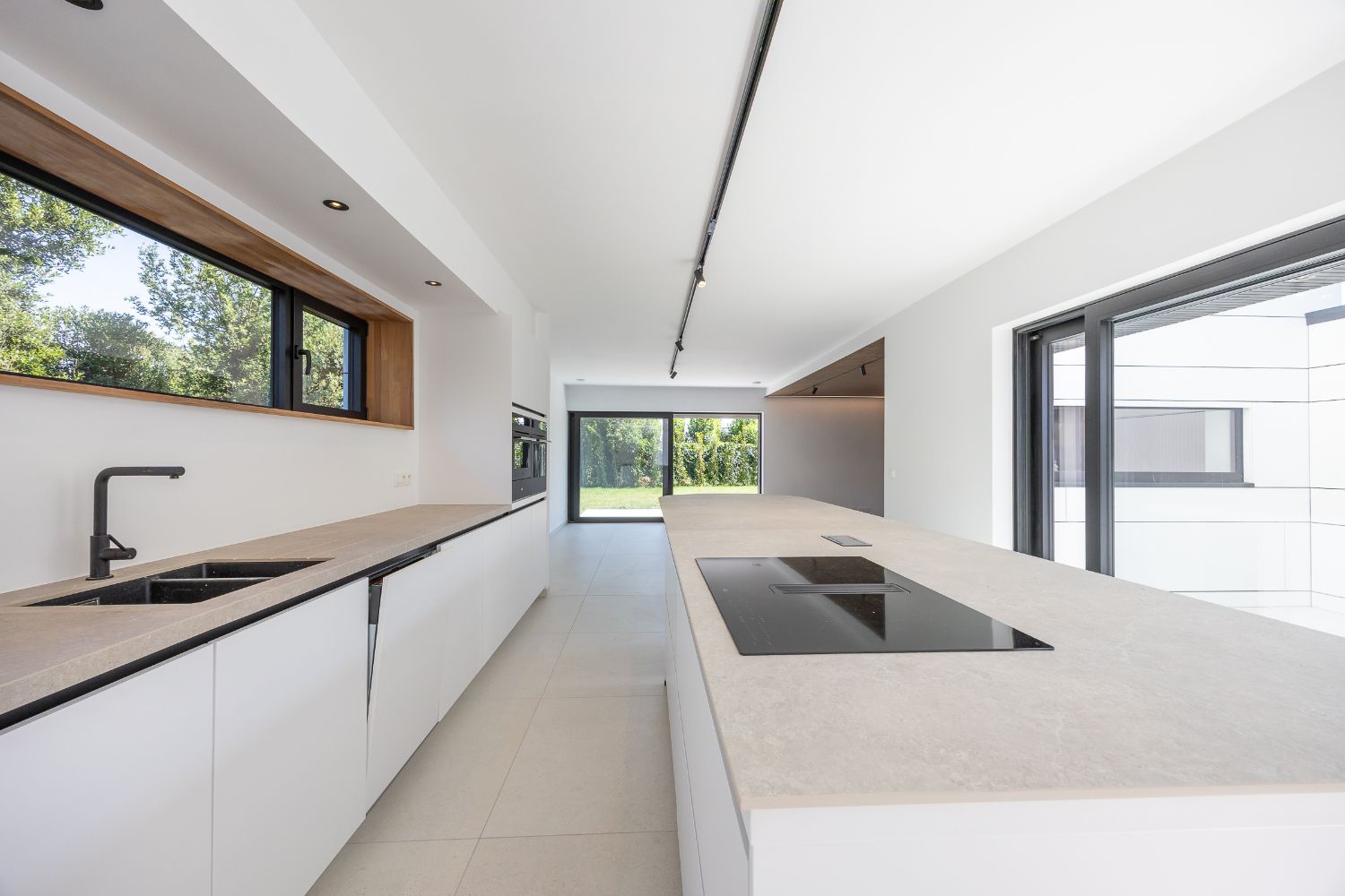 Moderne BEN-nieuwbouwwoning in rustige, residentiële wijk foto 12