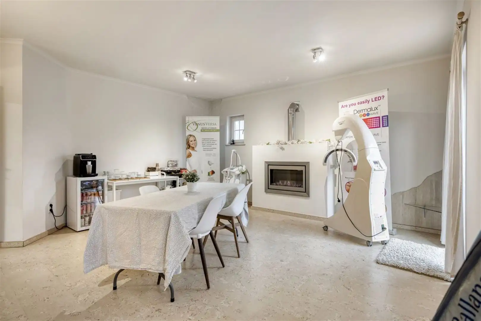 TE KOOP: Handelshuis op toplocatie te Heusden-Zolder! foto 16