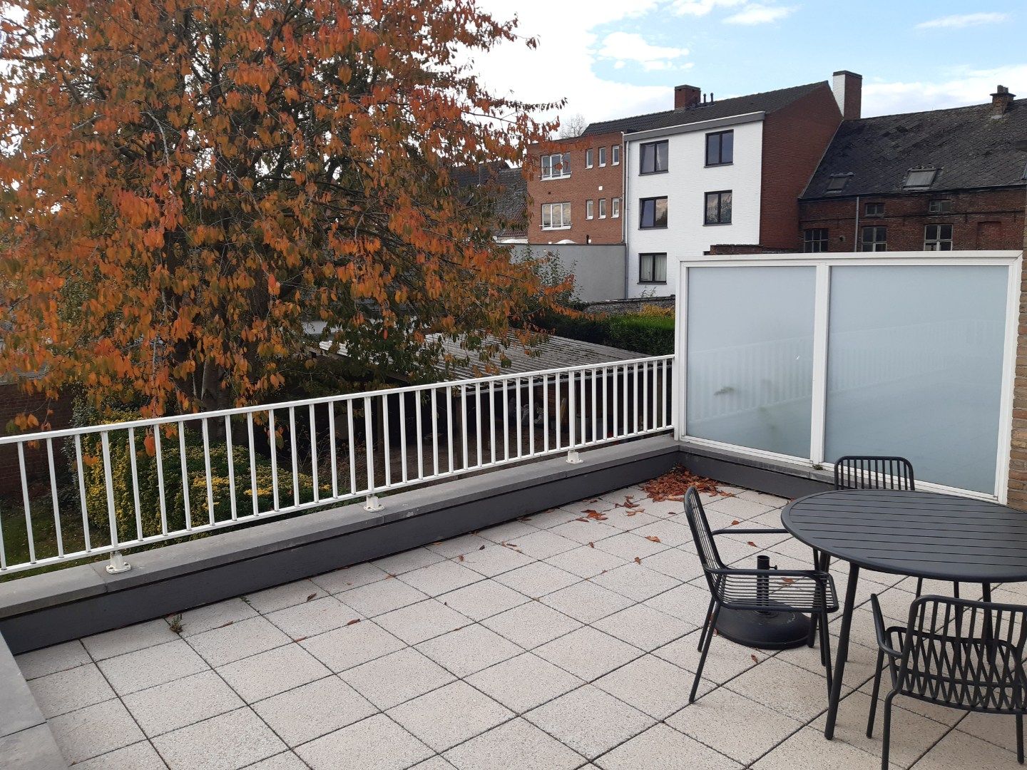 Aangenaam 1-slp-appartement met ruim terras. foto 3