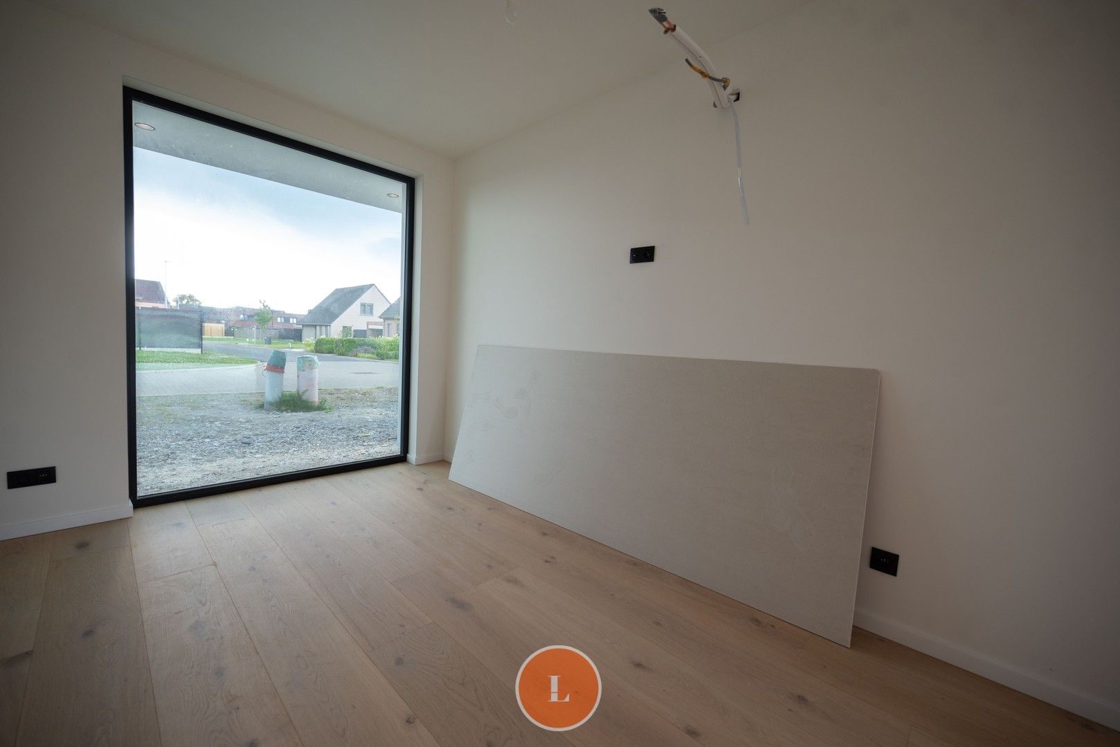 Te Koop: Luxueuze Nieuwbouwwoning in Roeselare foto 11