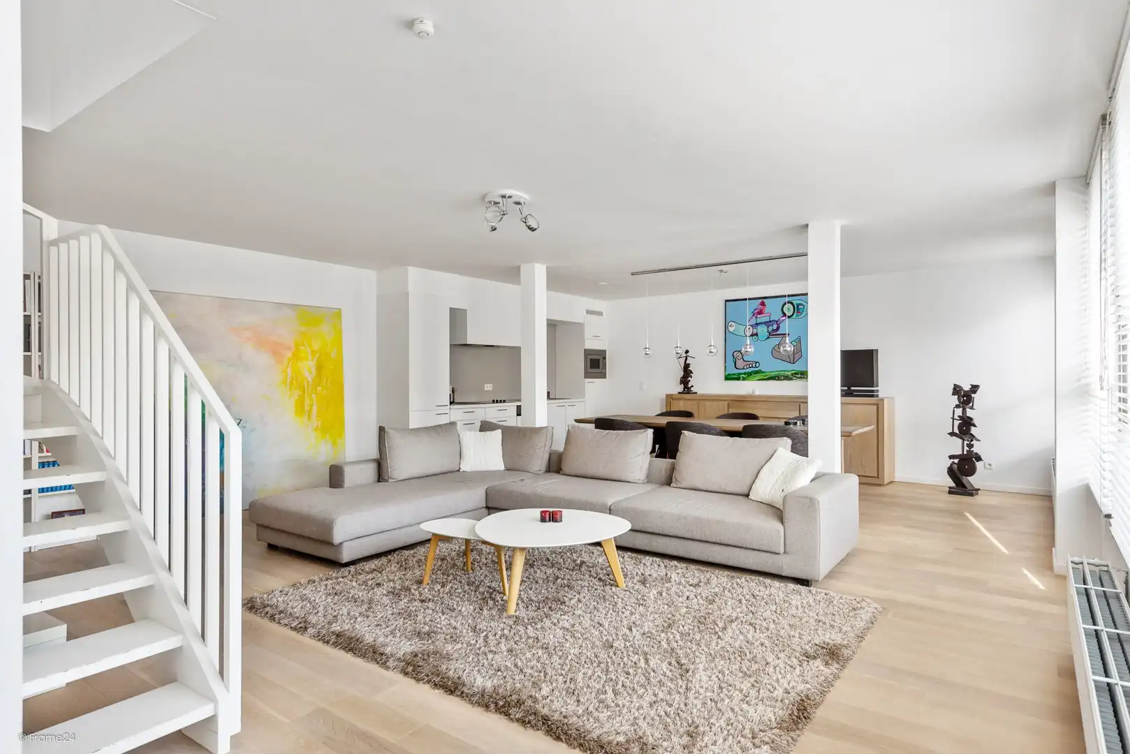 DUPLEX APPARTEMENT MET TWEE SLAAPKAMERS EN TERRAS foto 5