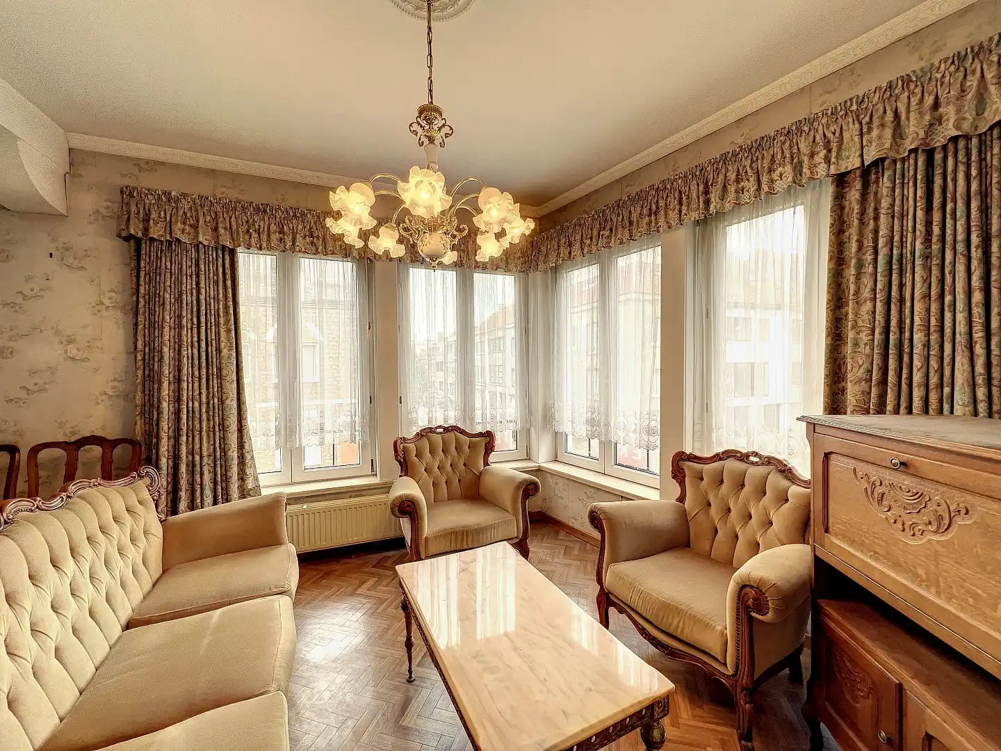 Ruime hoekwoning op gunstige locatie nabij Tennisclub van Oostende. foto 3