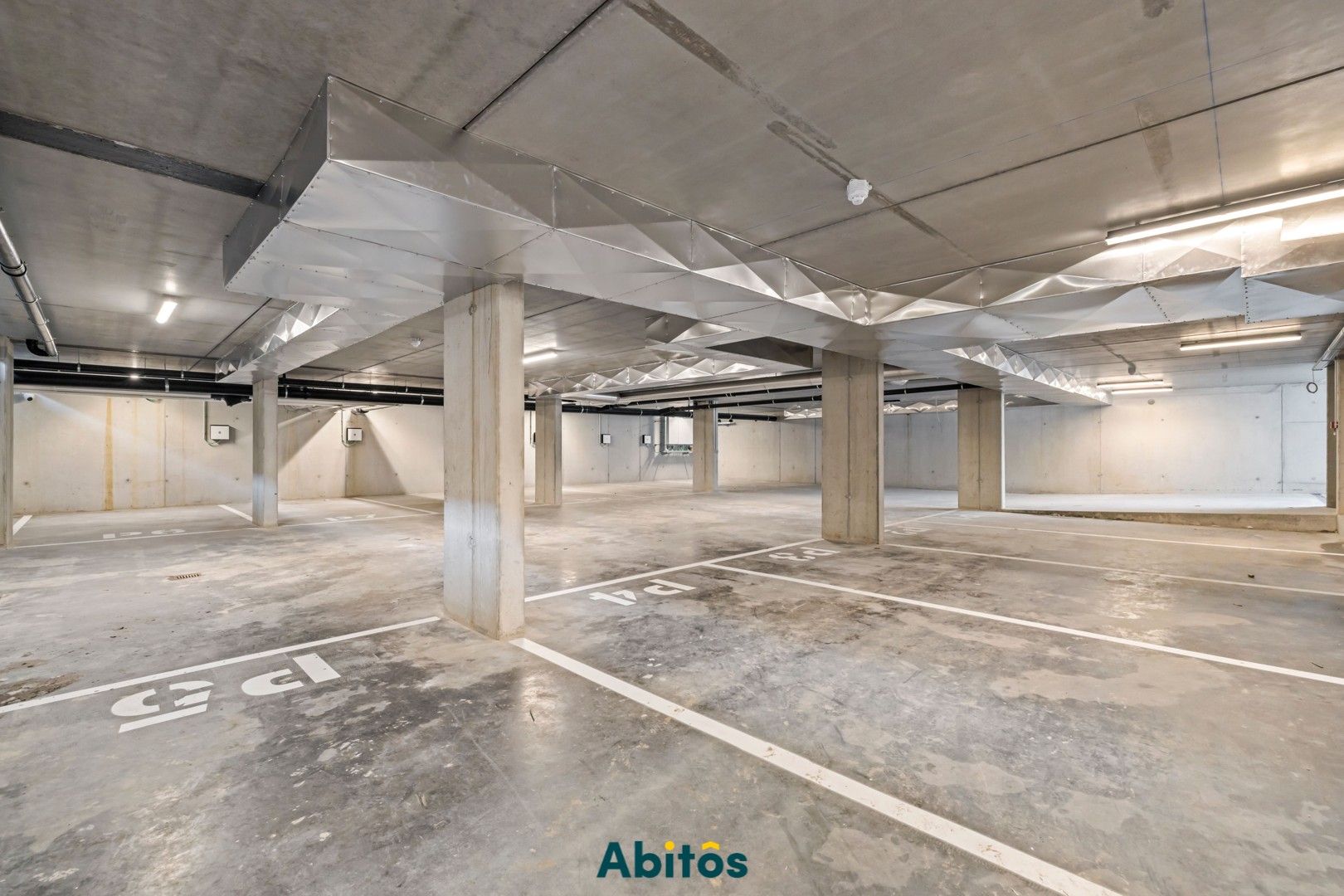 Commerciële ruimte met uitstekende visibiliteit en bereikbaarheid foto 30