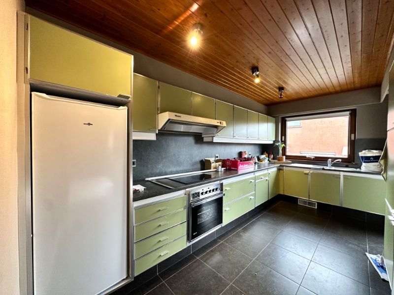 Ruime woning met 3 slaapkamers, garage en tuin – rustige ligging foto 21