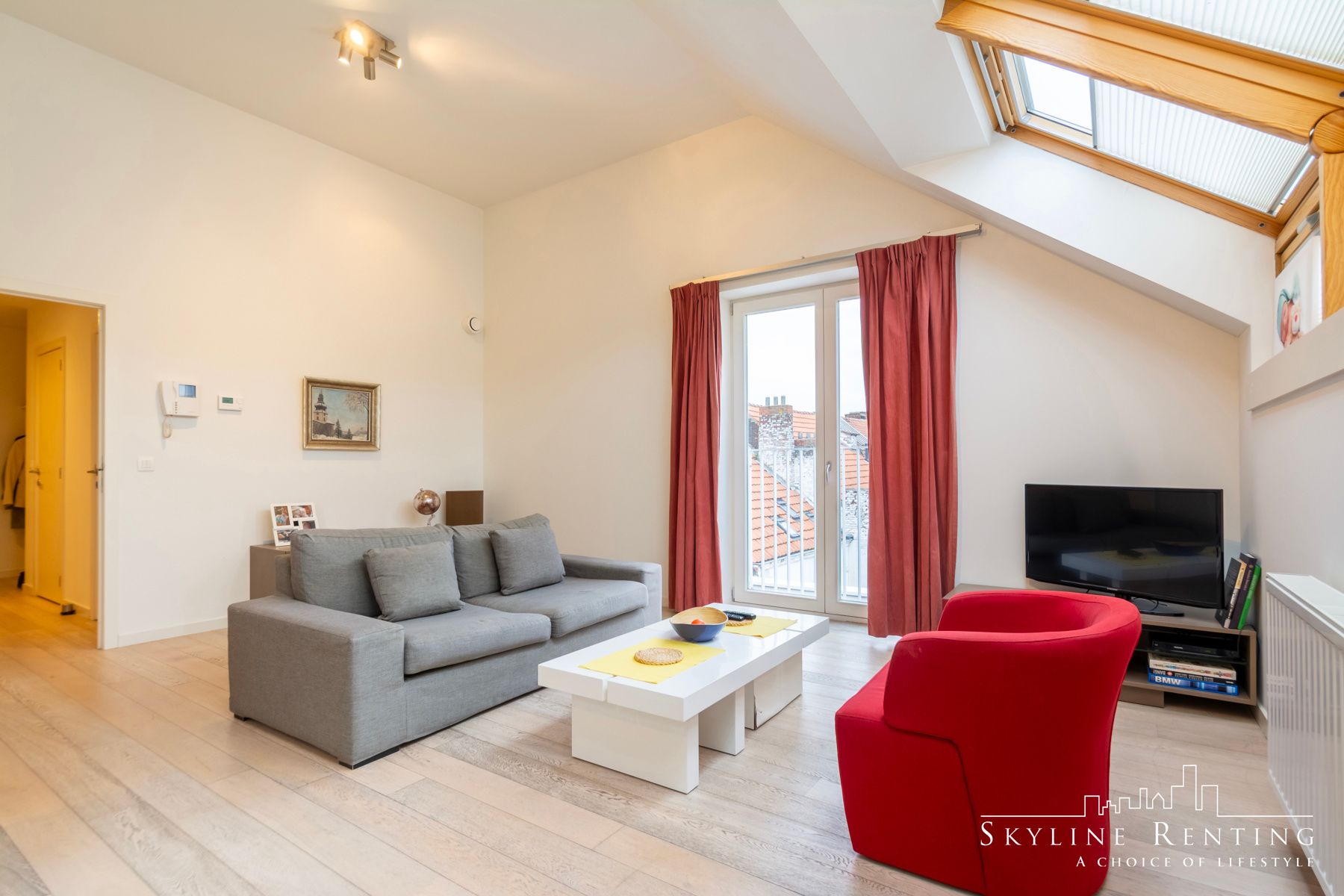 EU - prachtig 2 slaapkamers penthouse  foto 3