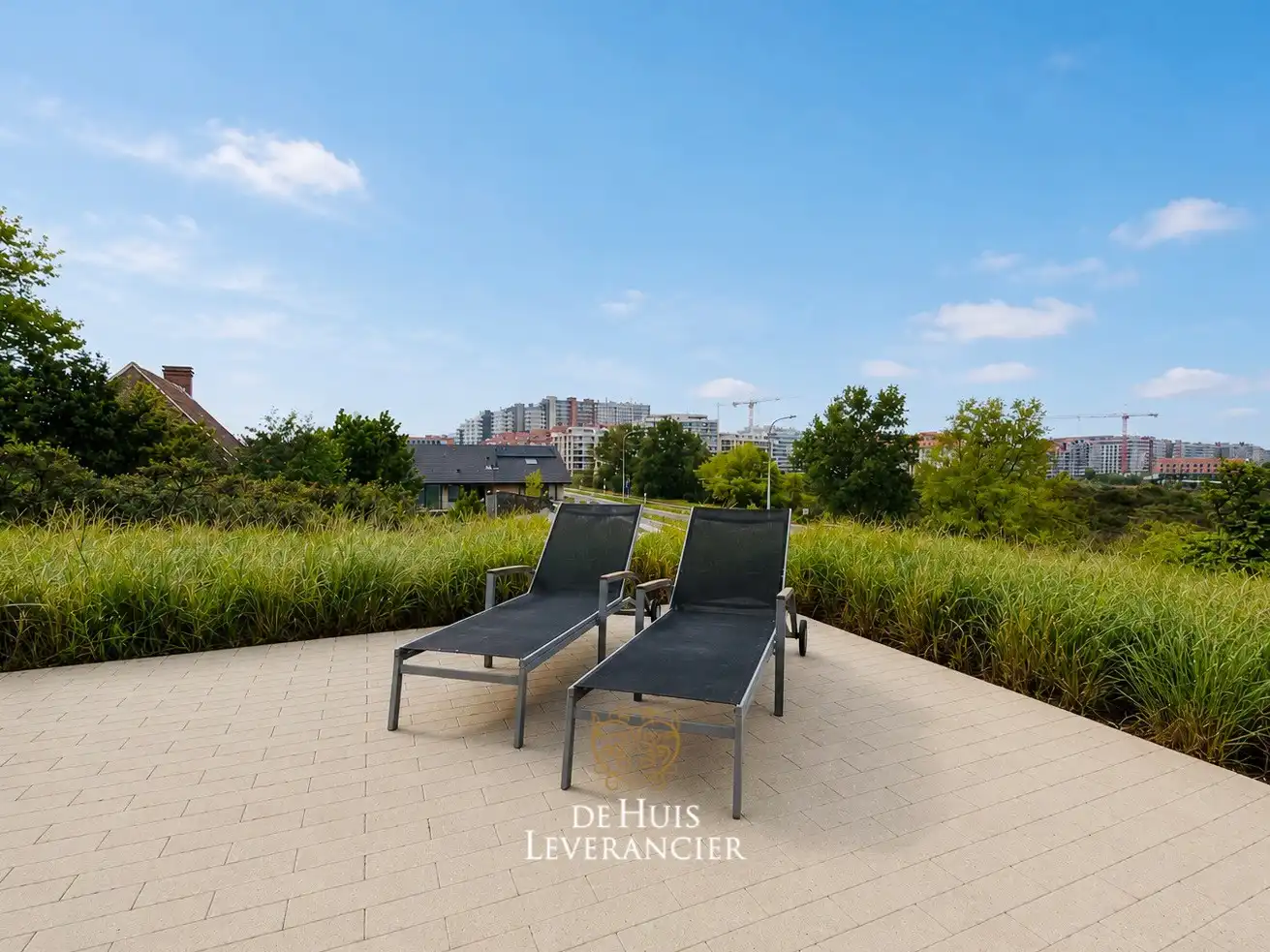 Exclusief wonen tussen de duinen – instapklaar hoekappartement met uitzonderlijk groen zonneterras foto 5