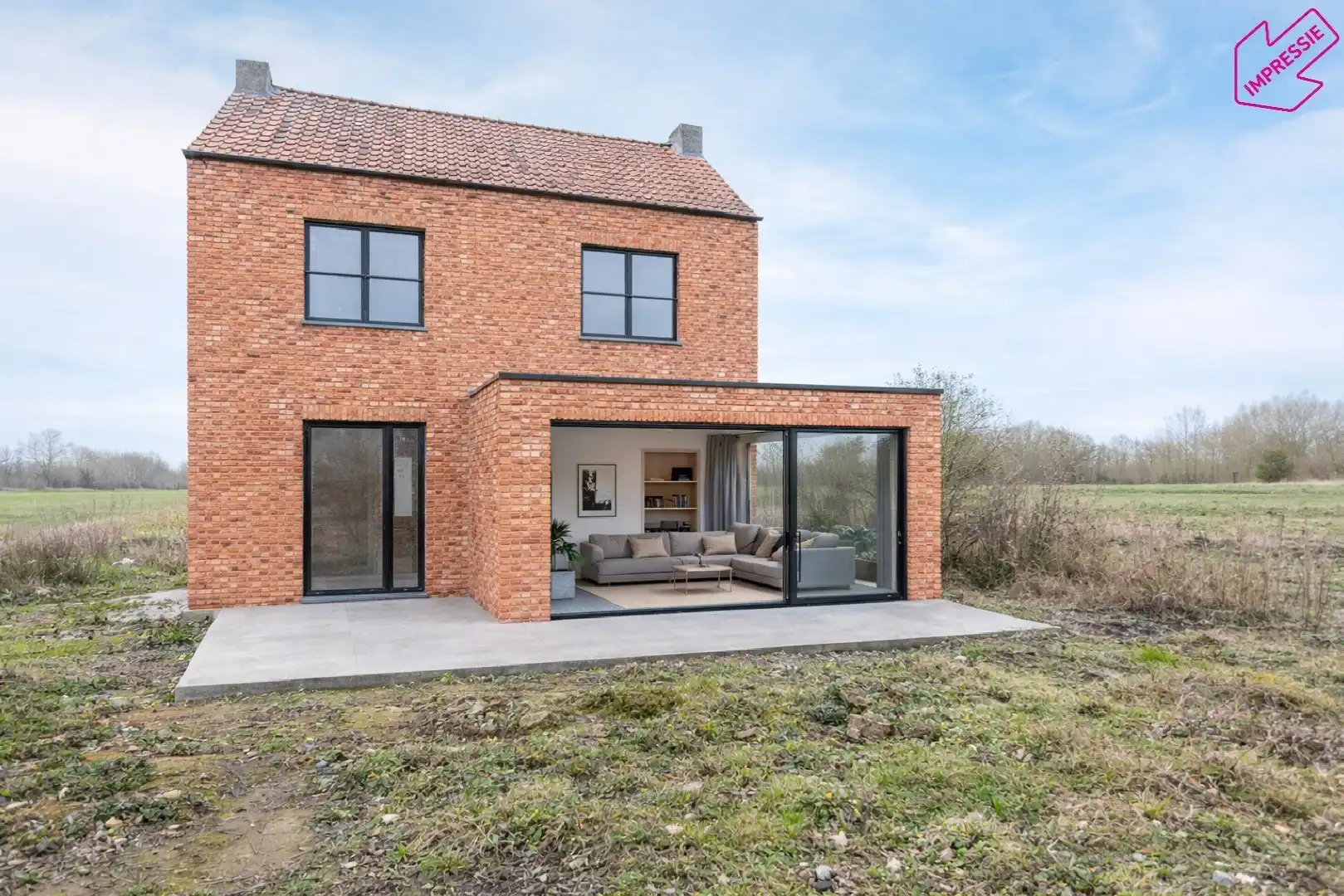 Te renoveren woning met enorm potentieel in het groene Kapelle-op-den-Bos foto 4