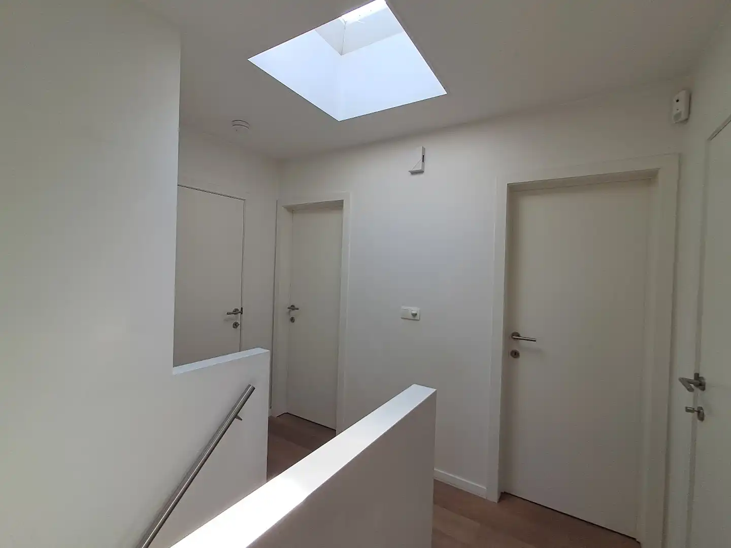 Instapklare halfopen woning met ruime zonnige tuin te Oedelem! foto 11