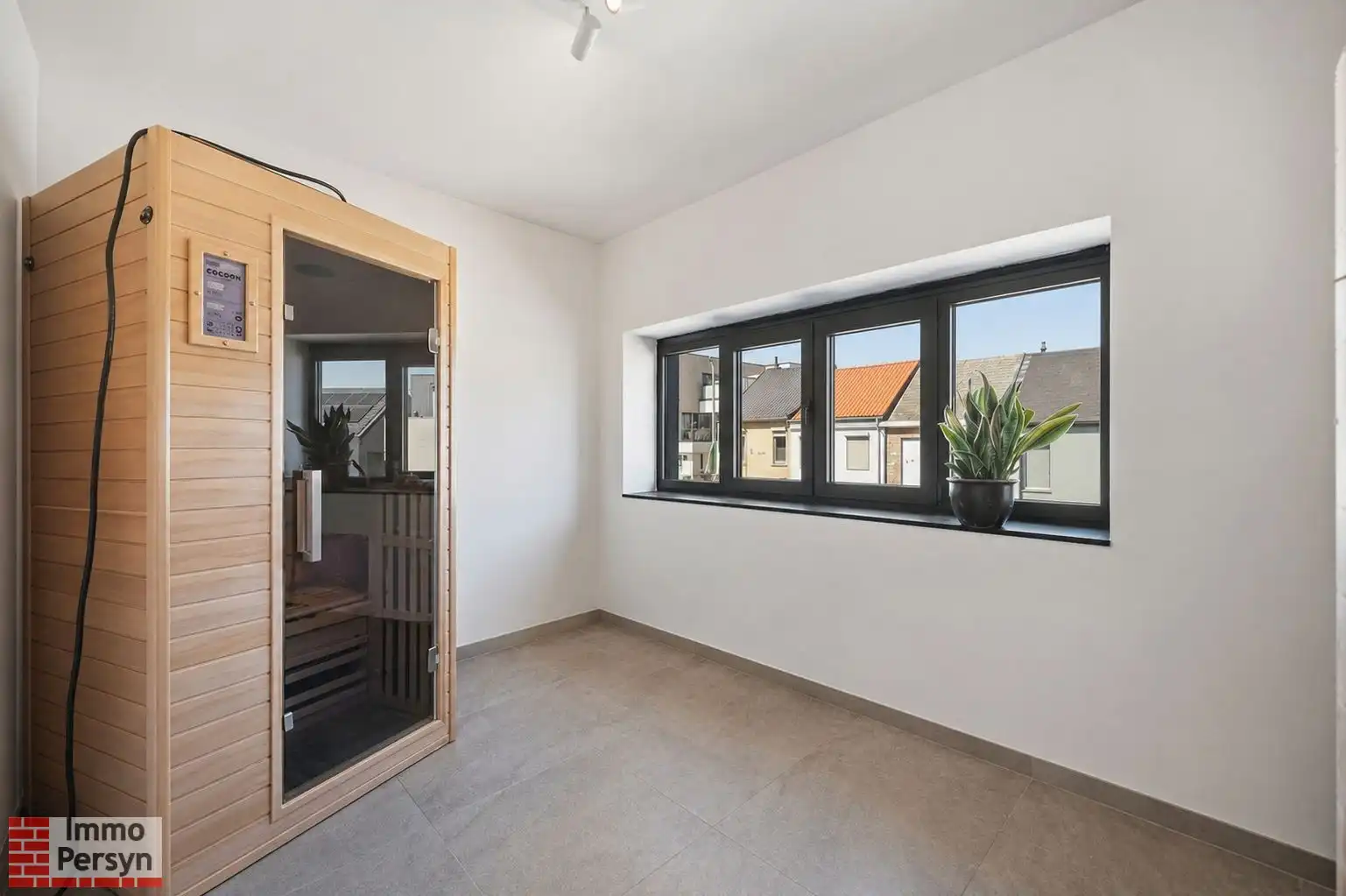 Unieke investeringskans: Handelspand met appartement foto 10