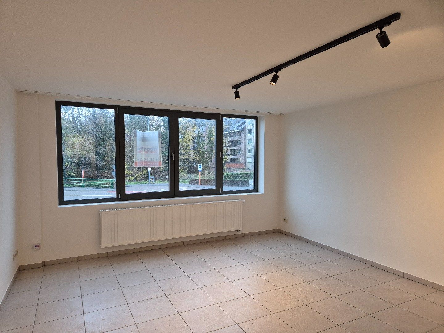 Appartement op de 1ste verdieping – Topligging vlak bij het centrum foto 3