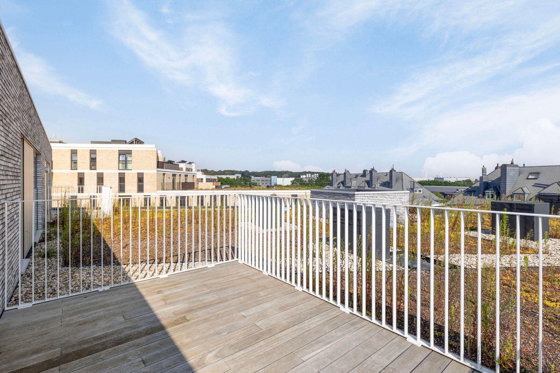 Charmant appartement met natuurlijk lichtinval foto 4